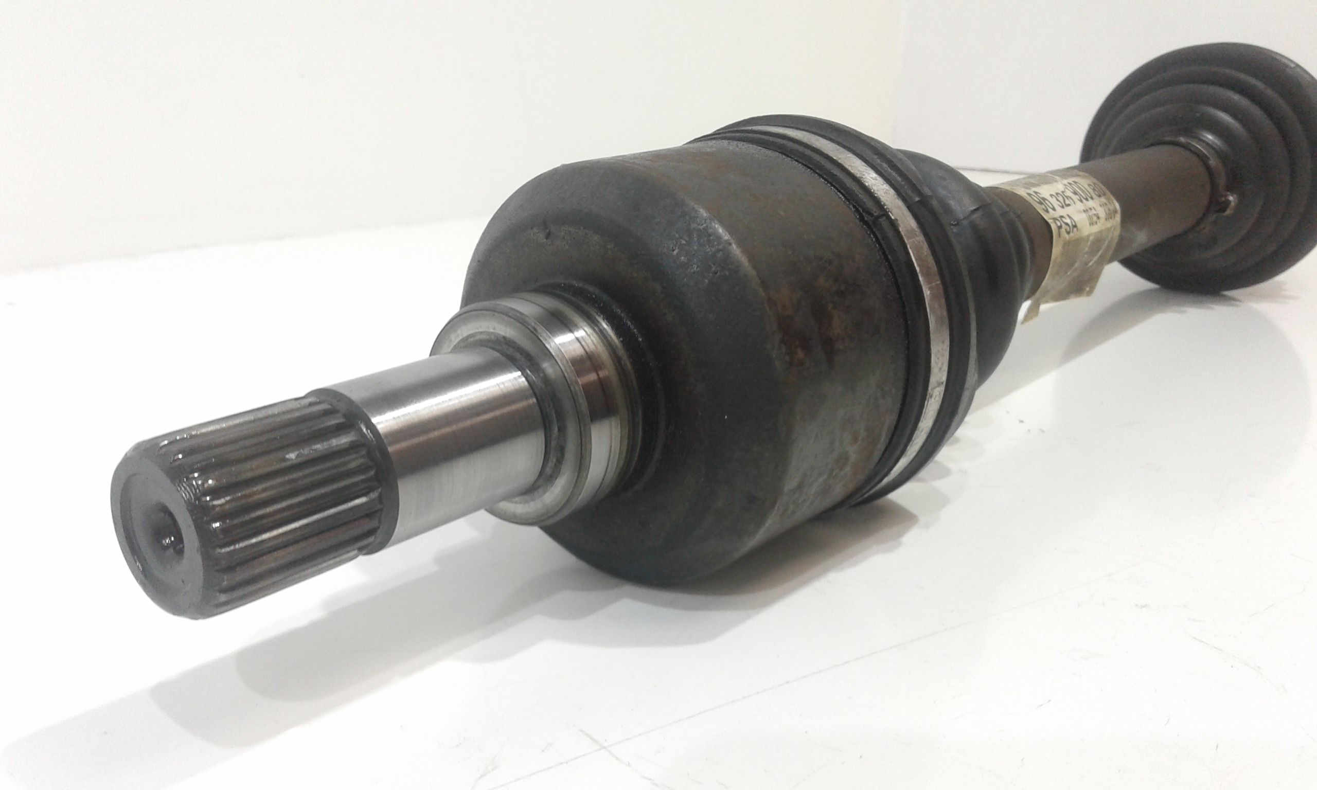 Semiasse anteriore Sinistro CITROEN C5 Berlina 2 Serie