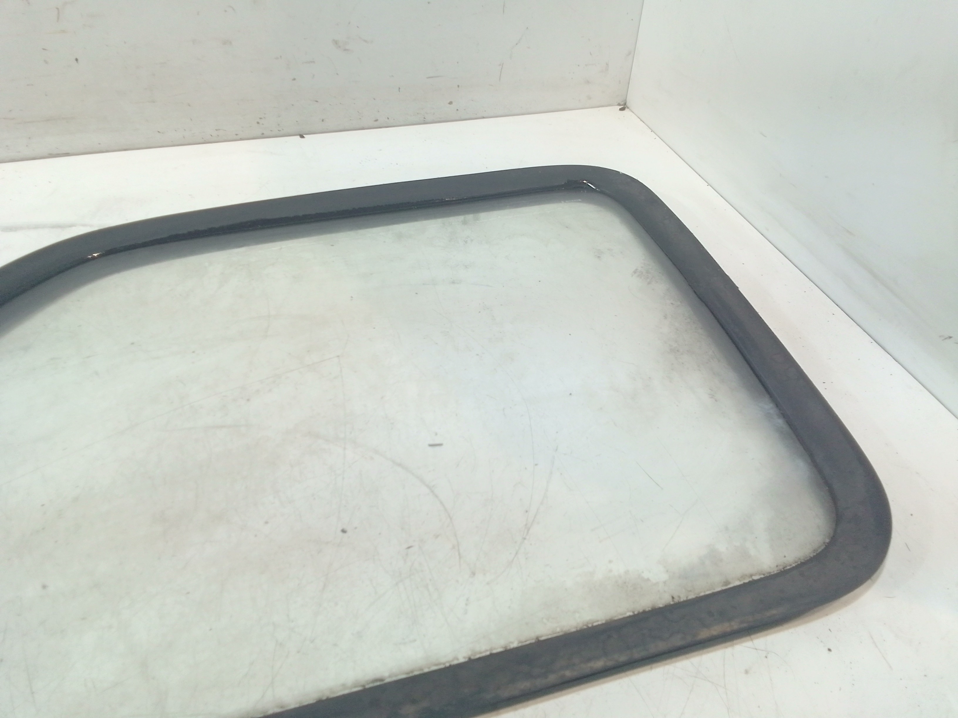 Vetro fisso posteriore DX passeggero per Fiat 126 1 Serie (1972 - 2000)