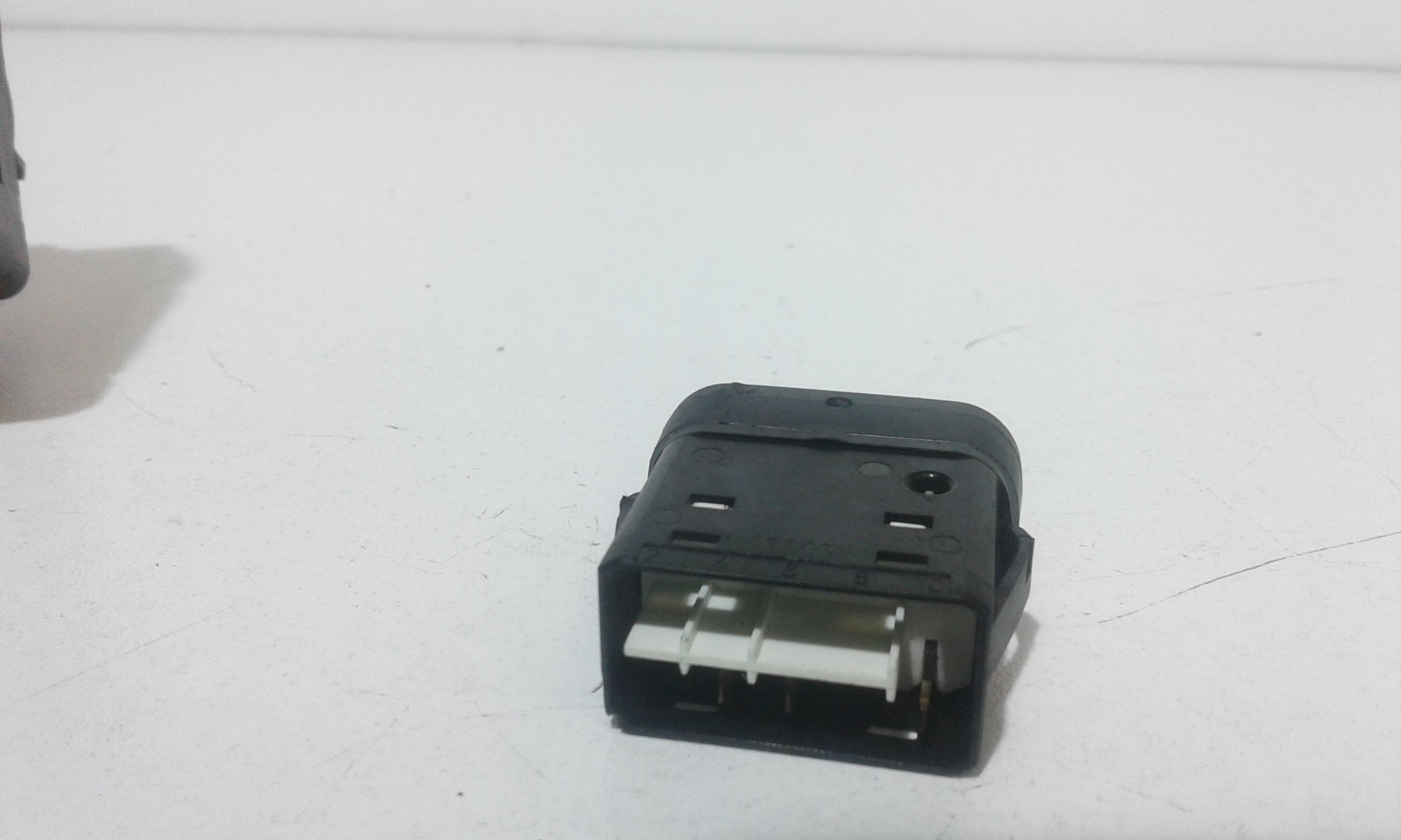 Comando Luci VOLKSWAGEN Crafter Combi (2E) (06>)