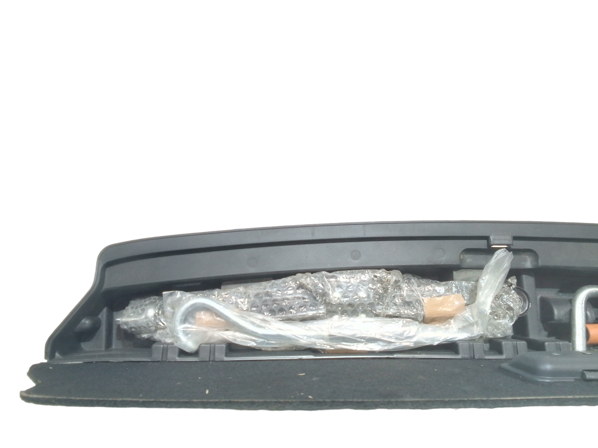 Cric per Mahindra XUV500 W8 (2012 - 2019)