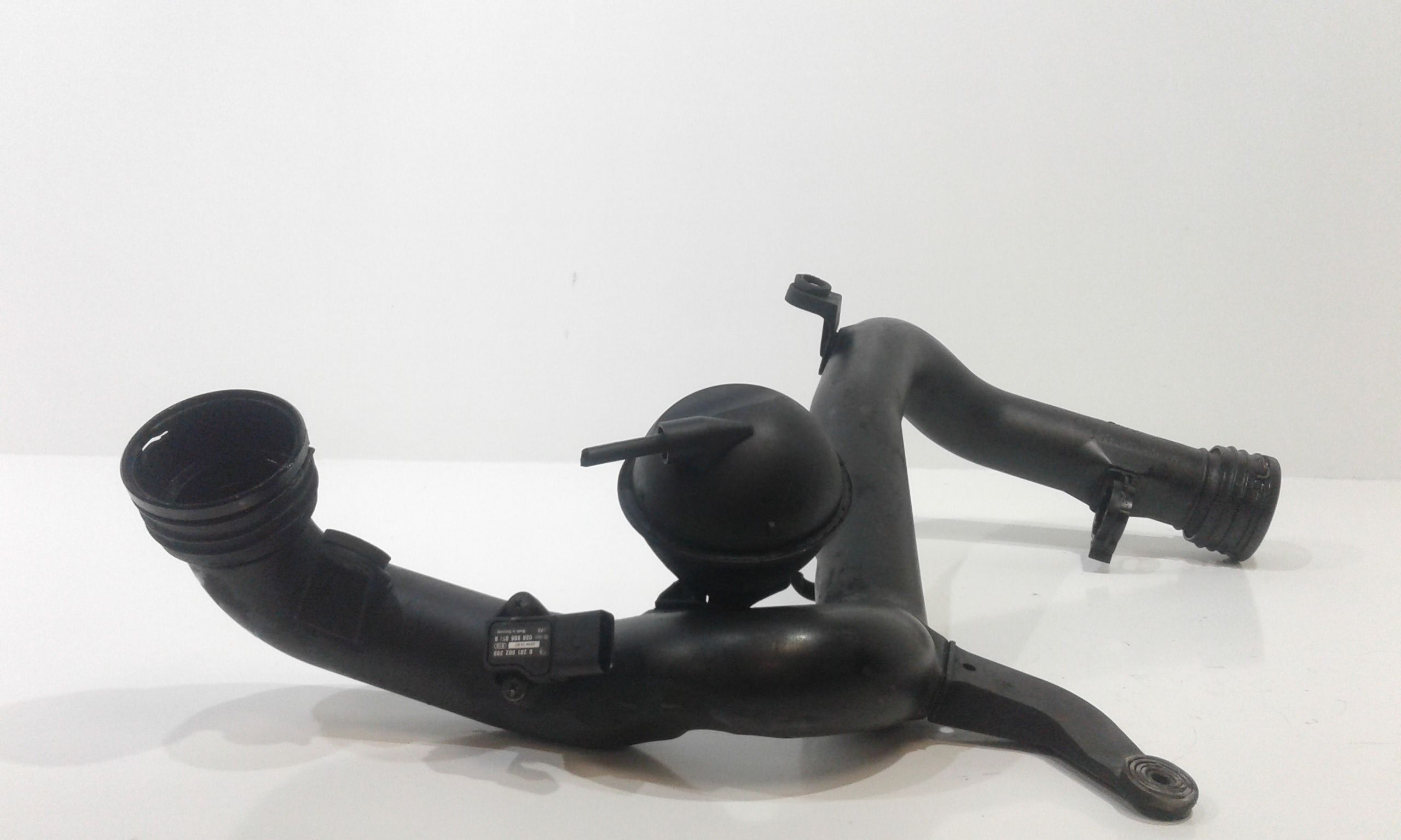 Tubo Intercooler VOLKSWAGEN Golf 5 Berlina (03>08)