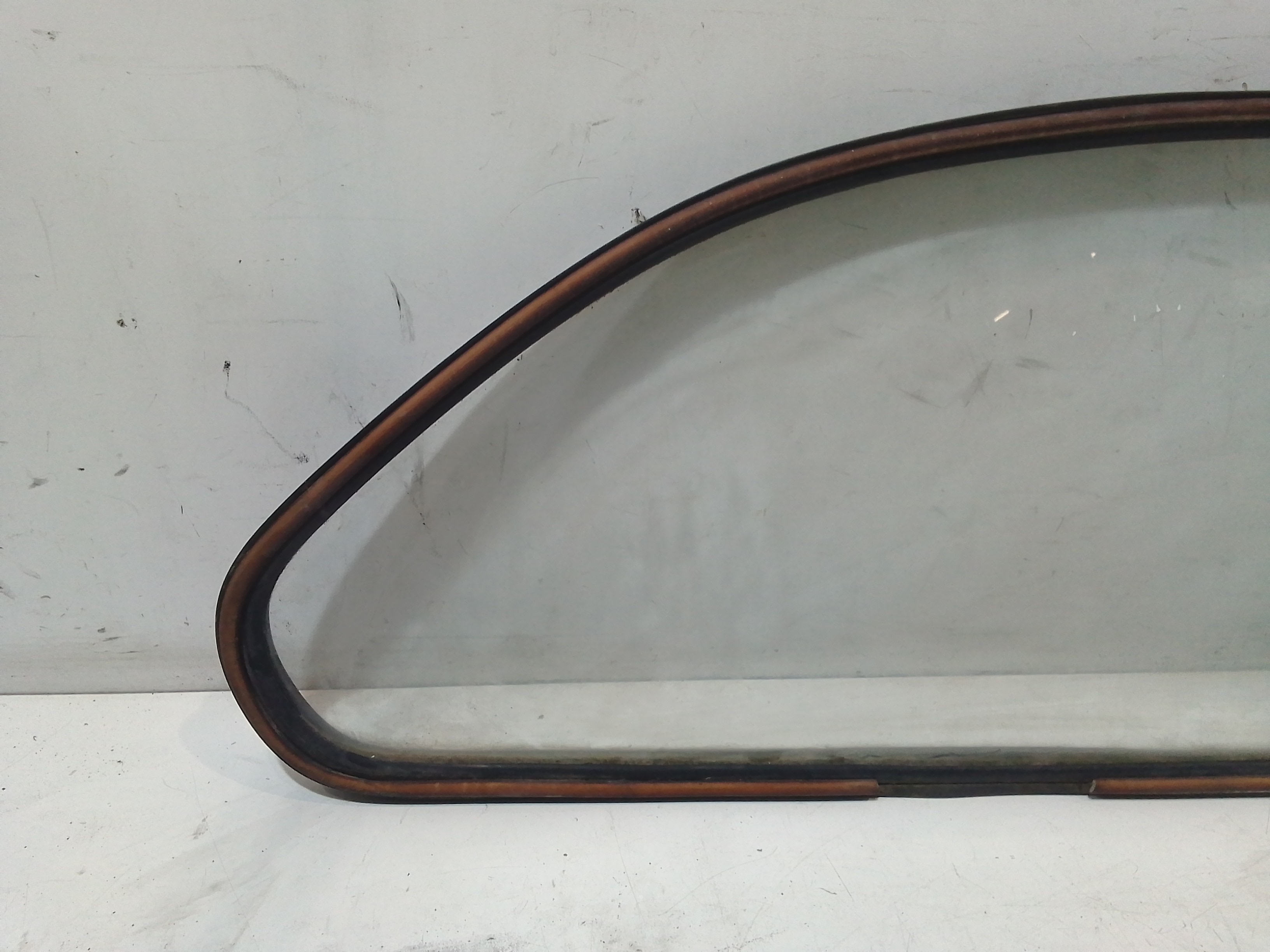 Vetro fisso posteriore DX passeggero per Fiat 850 1 Serie (1964 - 1971)