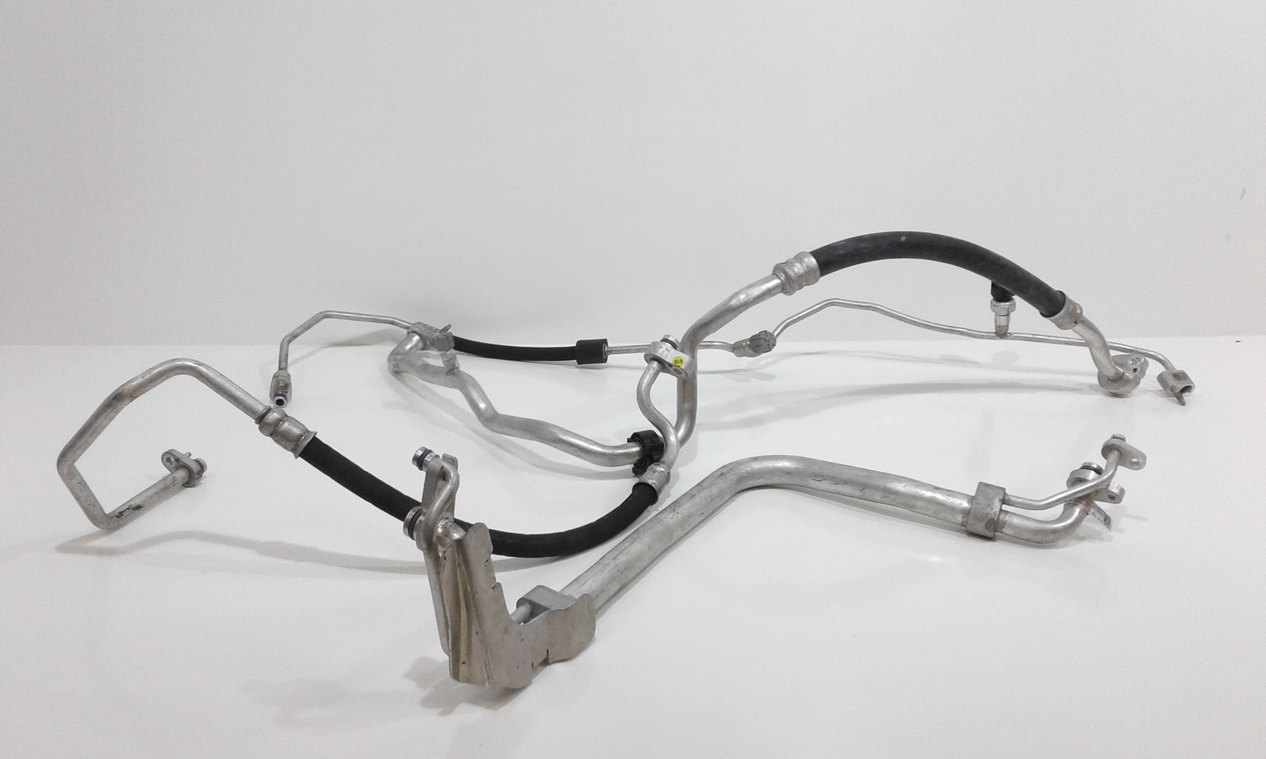 Tubi A/C VOLKSWAGEN Tiguan R Line