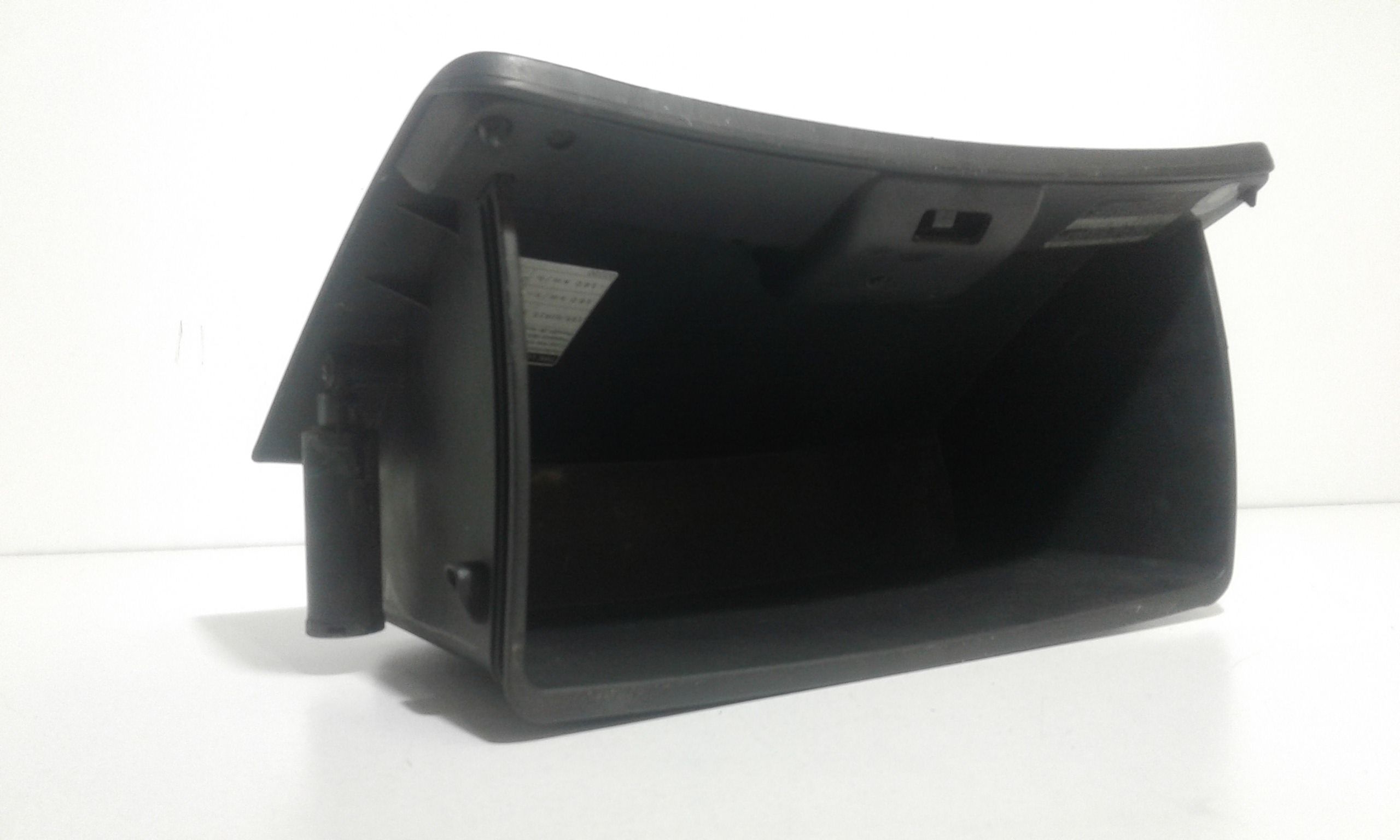 Cassetto porta oggetti TOYOTA Corolla Berlina 3 Serie 3-5P