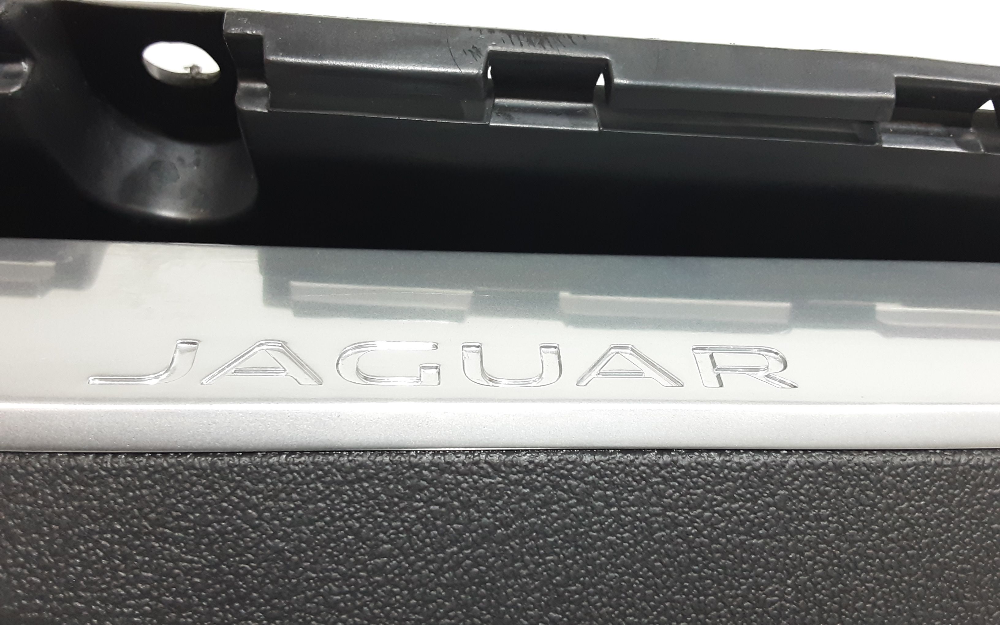 Cassetto porta oggetti JAGUAR F-Pace Serie (16>)