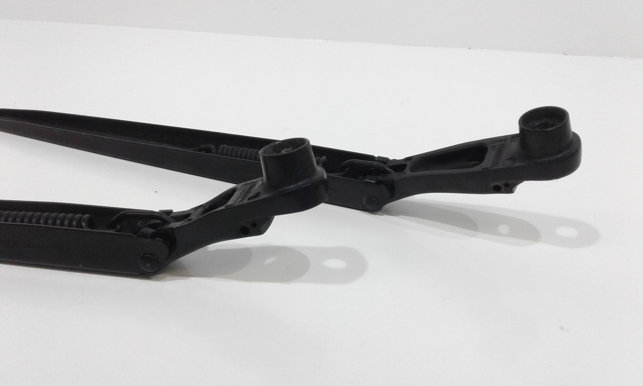 Bracci Tergi ant. OPEL Mokka 1 Serie