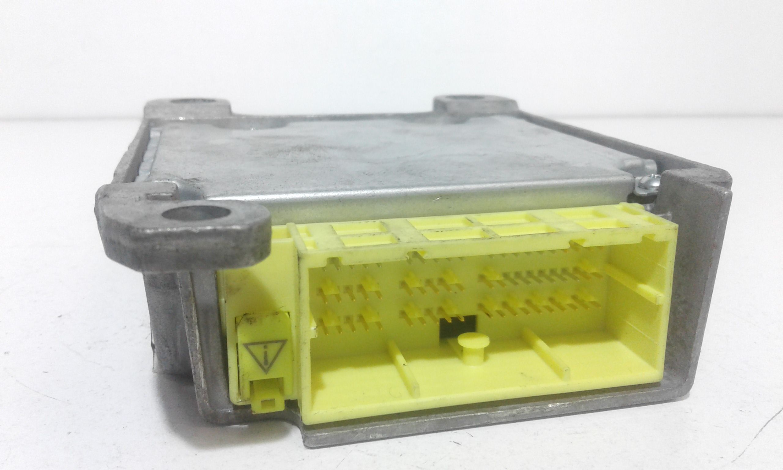 Centralina Airbag TOYOTA Yaris 3 Serie