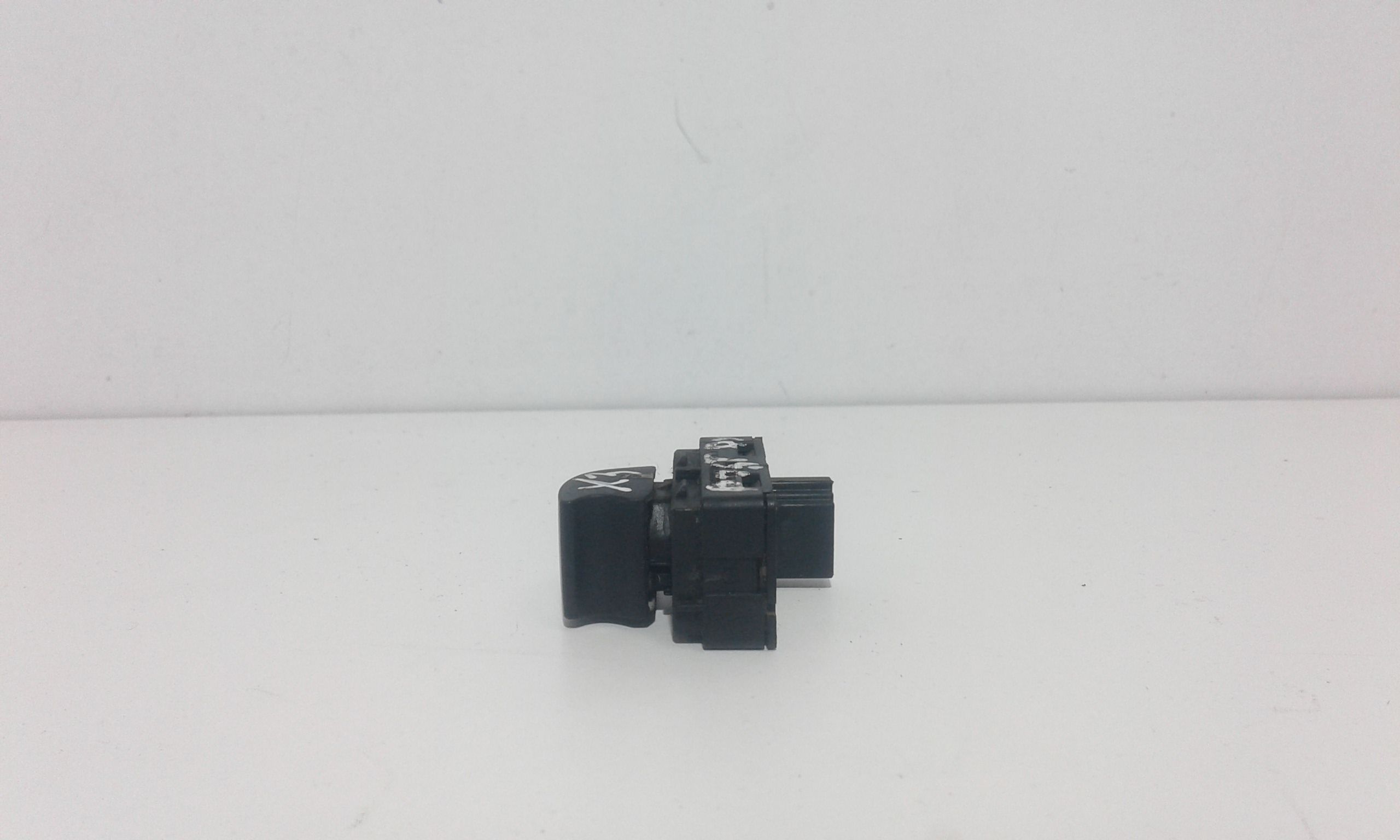 Pulsantiera Posteriore Destra BMW X3 1 Serie