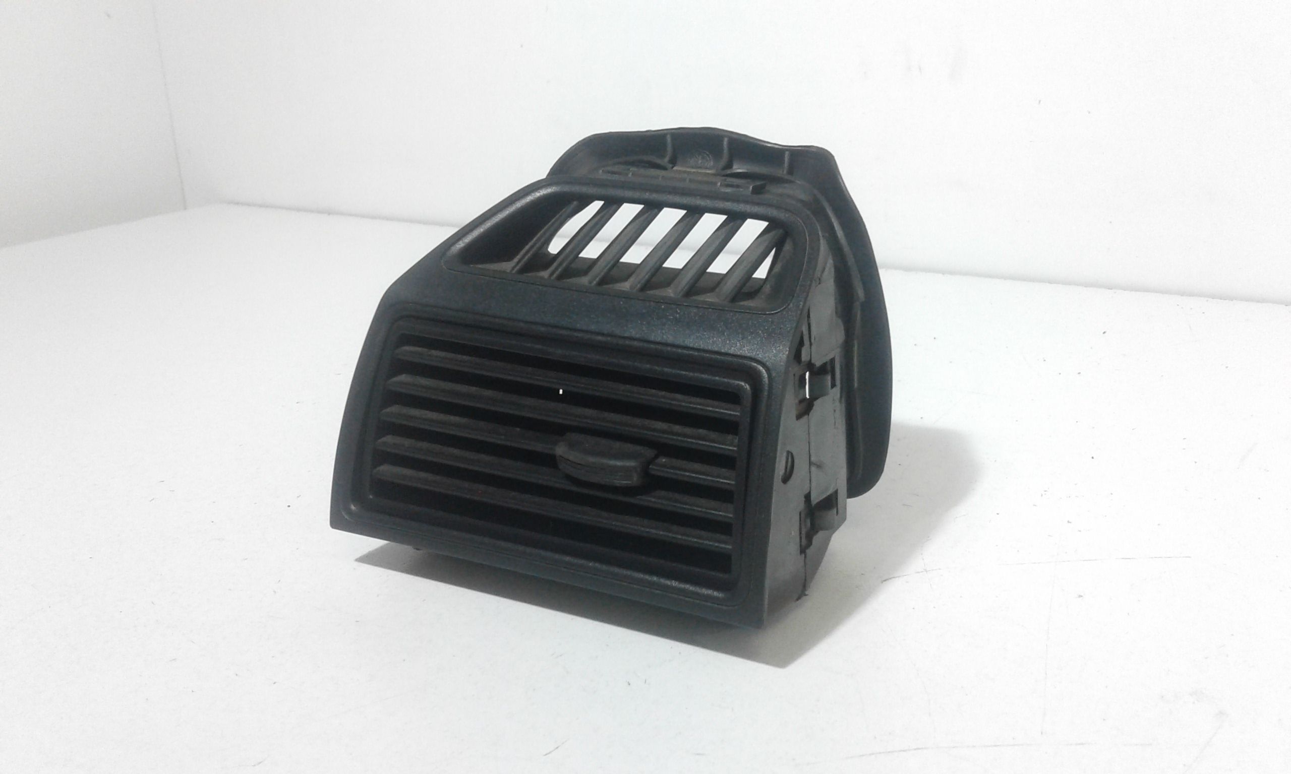 Bocchetta aria cruscotto lato guida FIAT Grande Punto 1 Serie
