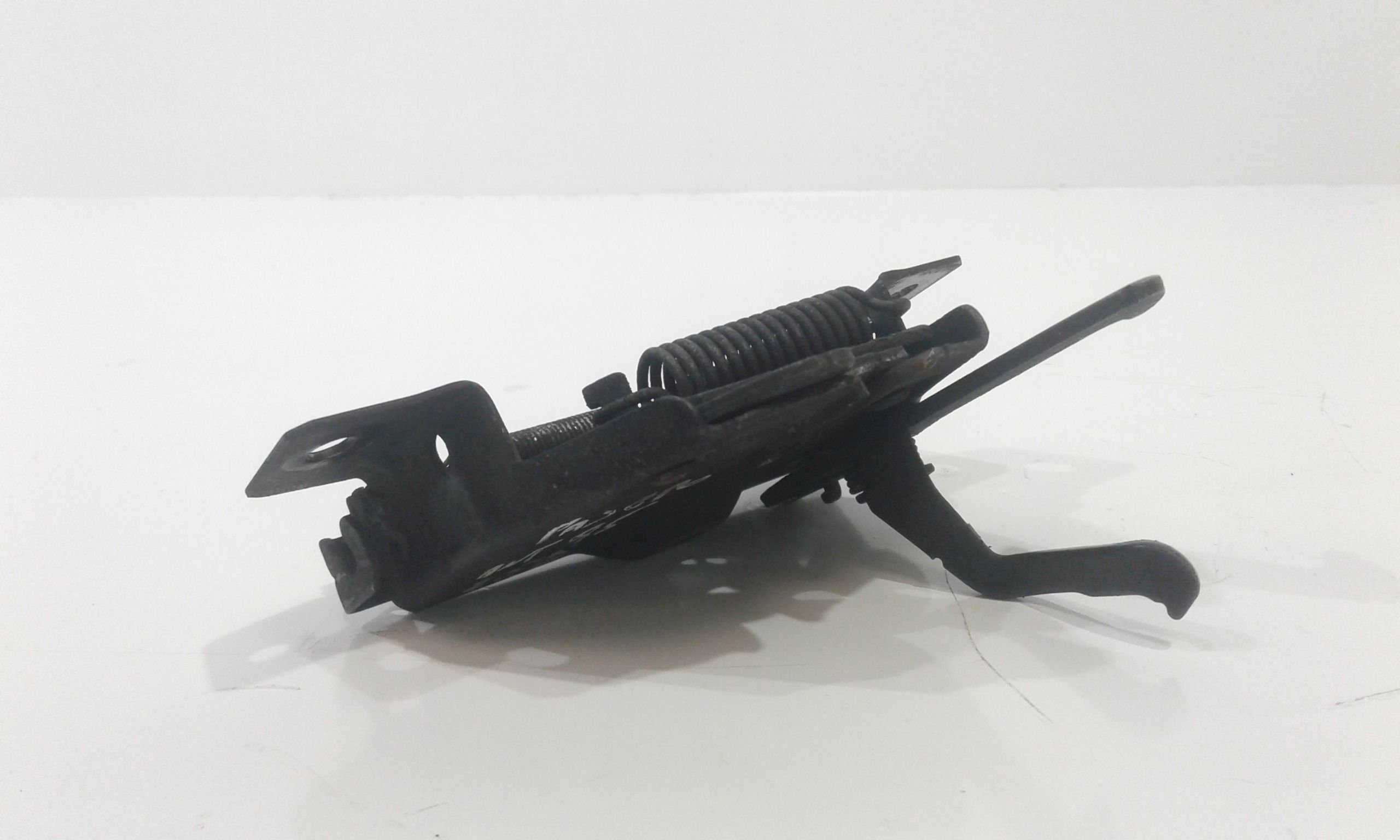 Serratura cofano anteriore MITSUBISHI Pajero 2 Serie