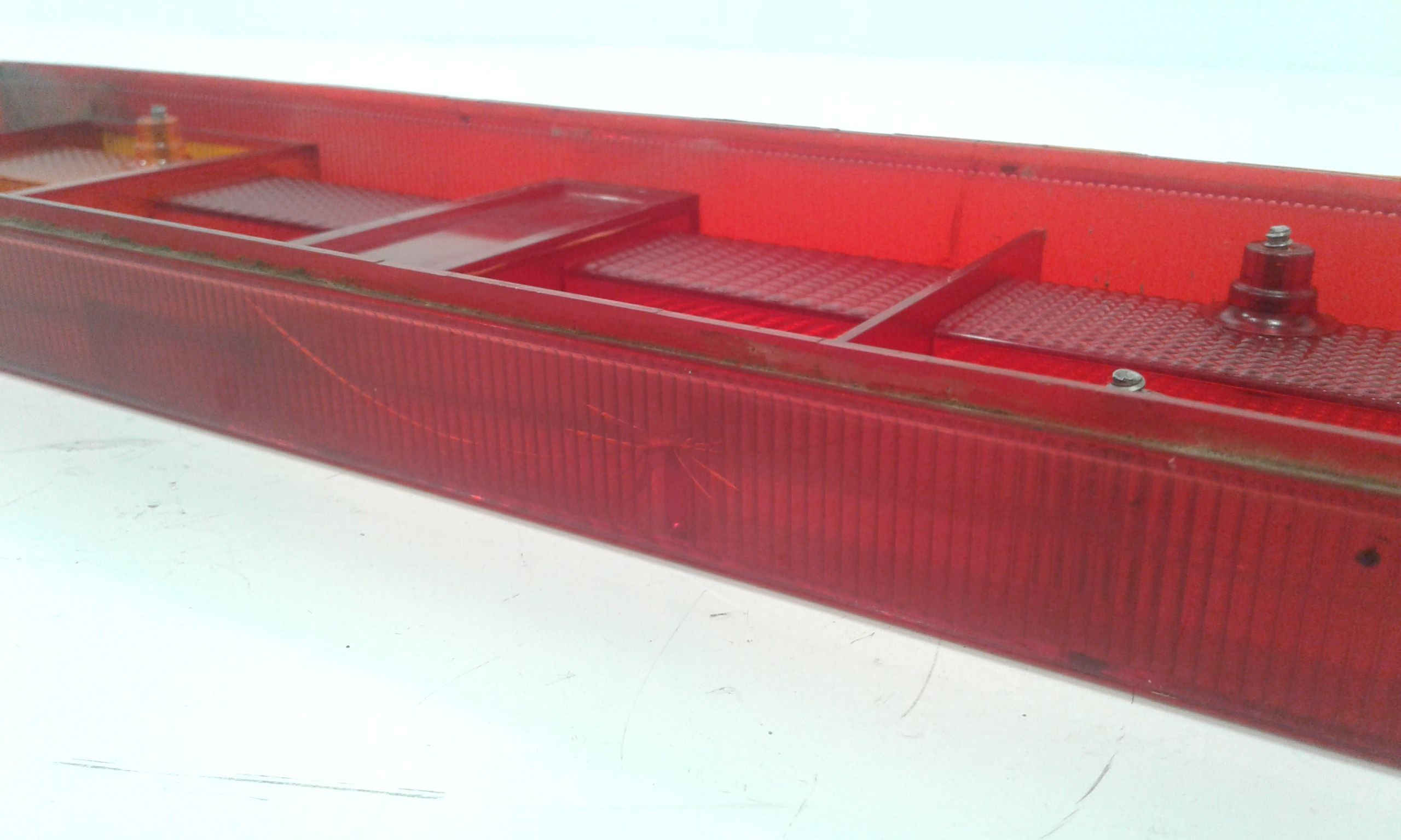 Modanatura plastiche fanale stop post. dx MERCEDES Atego 2 EJES 18T BM 950/2/4 (97>04)