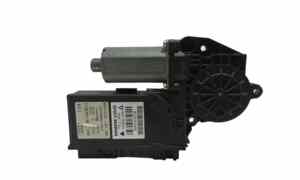 Motorino Alzavetro anteriore Sinistro per Audi A4 Berlina (8e) (04>07) (2004 - 2007)