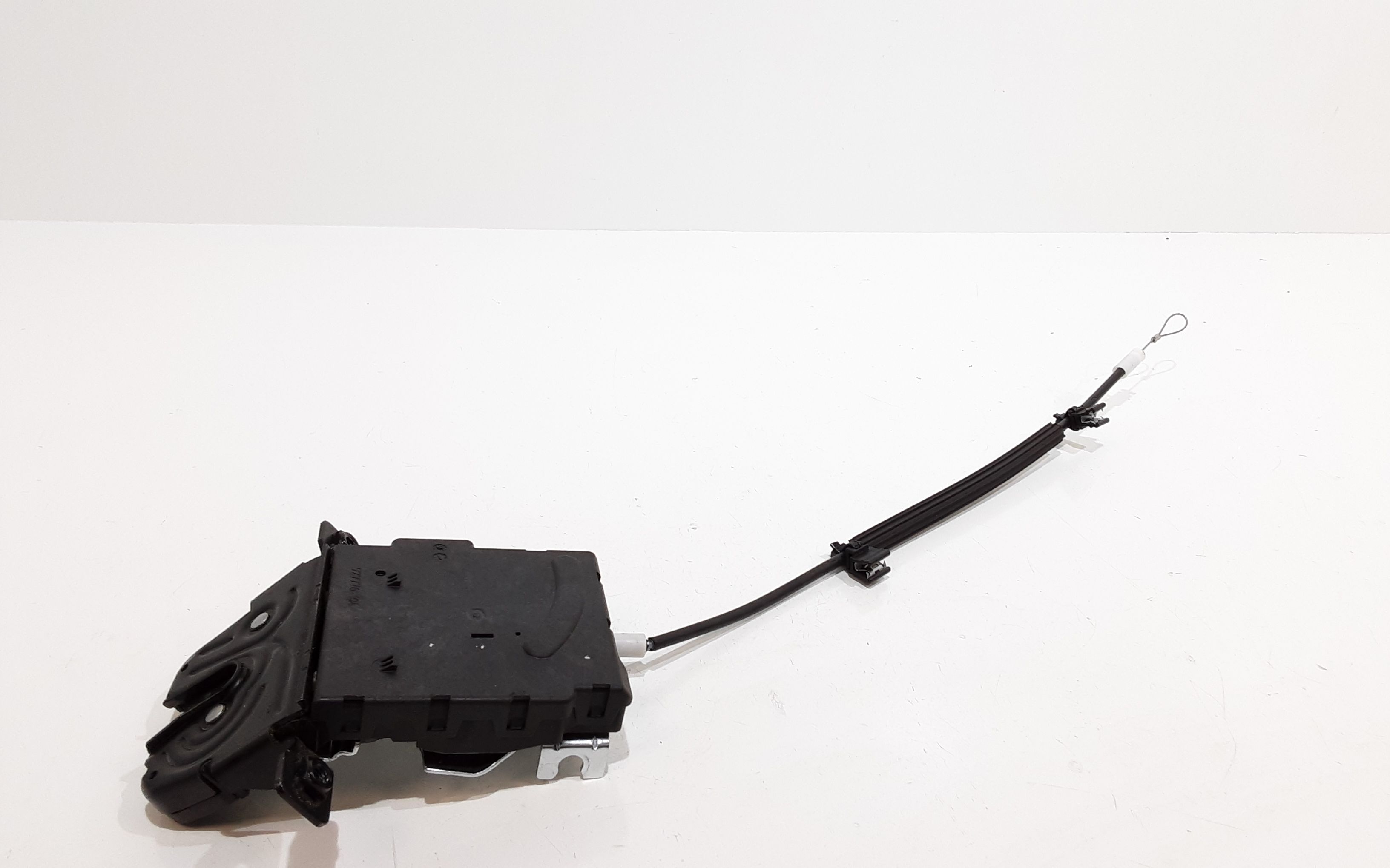 Serratura Cofano Posteriore MASERATI Levante Serie (16>)