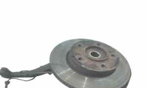 Mozzo ruota anteriore destra passeggero per Ssangyong Rodius (2005 - 2009)