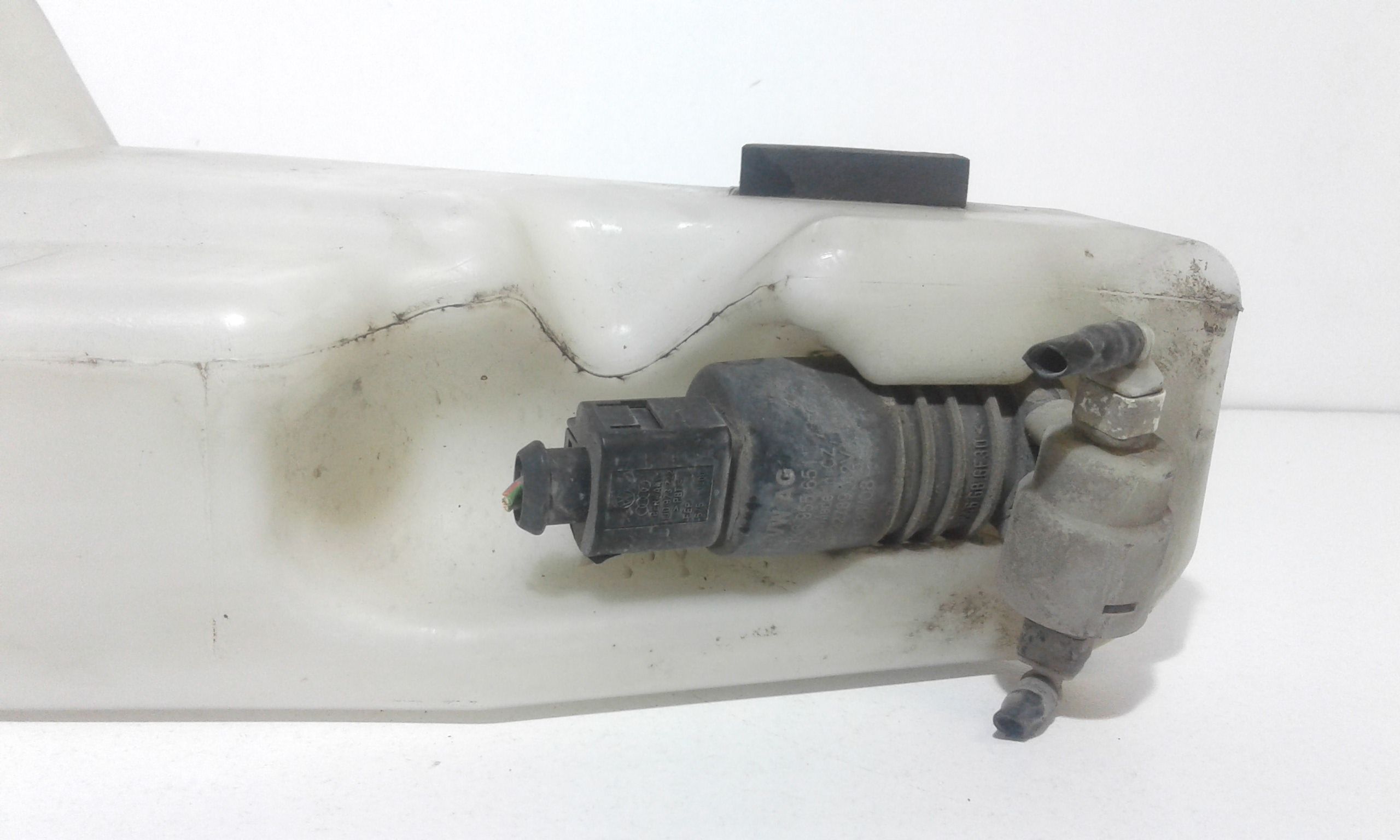 Vaschetta Tergi ant VOLKSWAGEN Polo 4 Serie