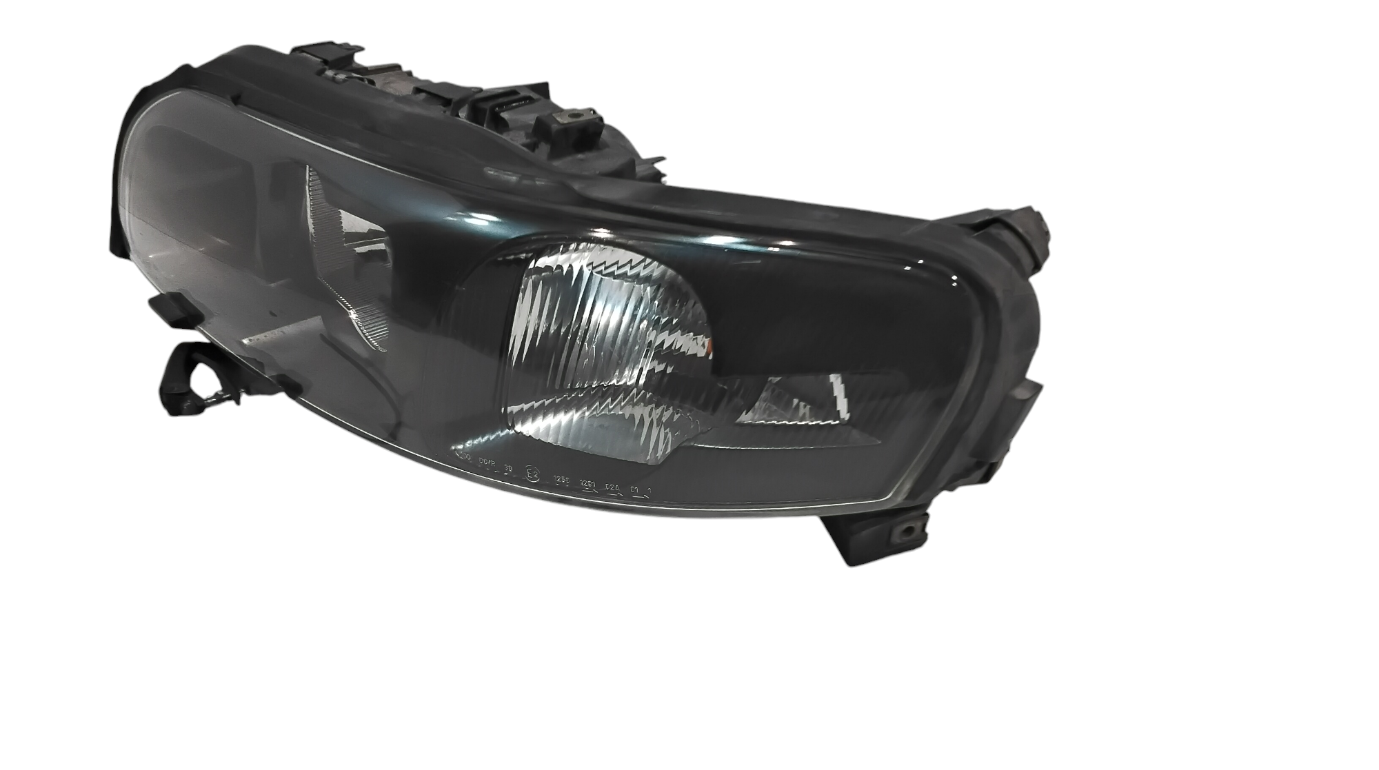 Faro anteriore SX allo Xeno per Volvo V70 2 Serie (2000 - 2007)