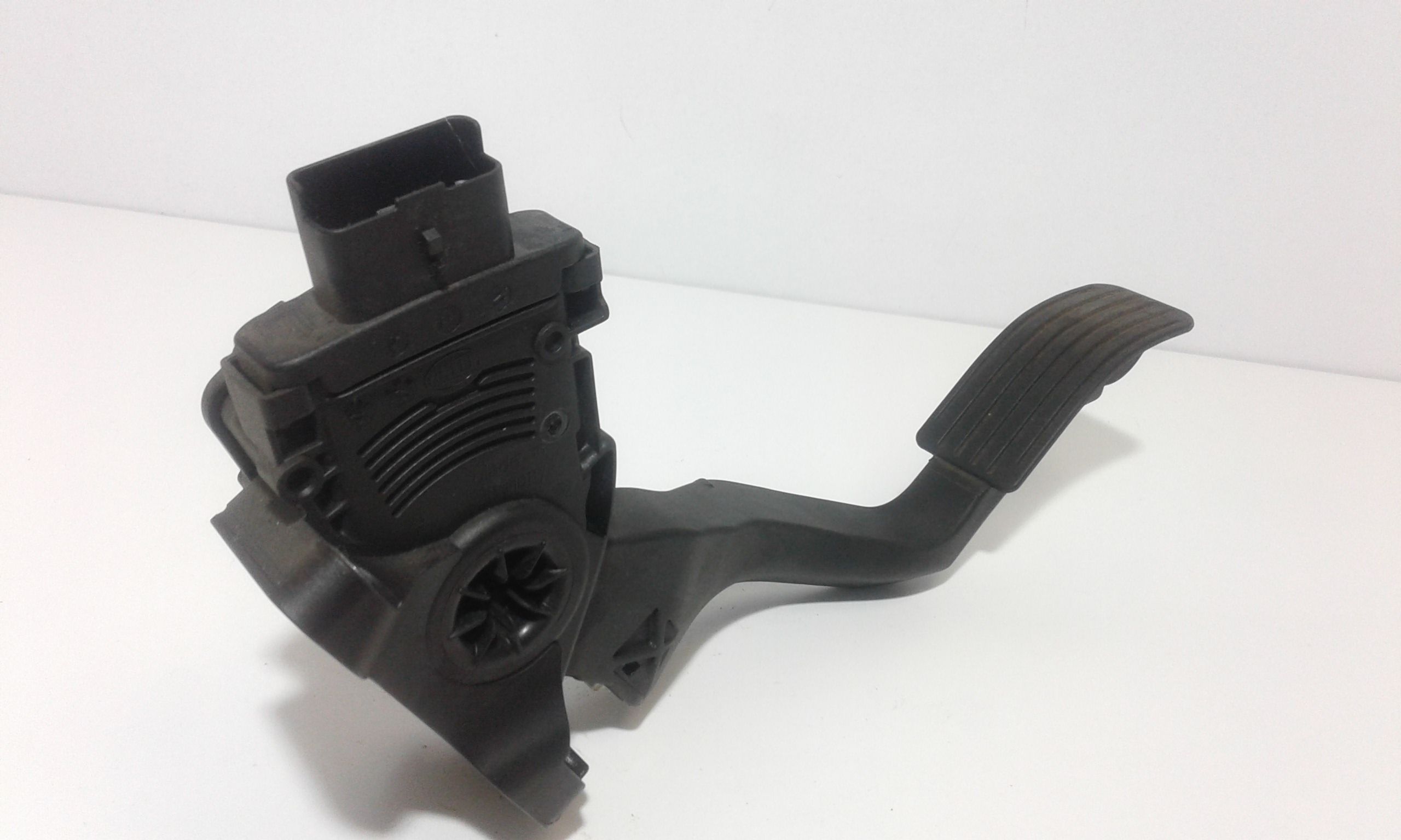 Pedale acceleratore PEUGEOT 308 2 Serie