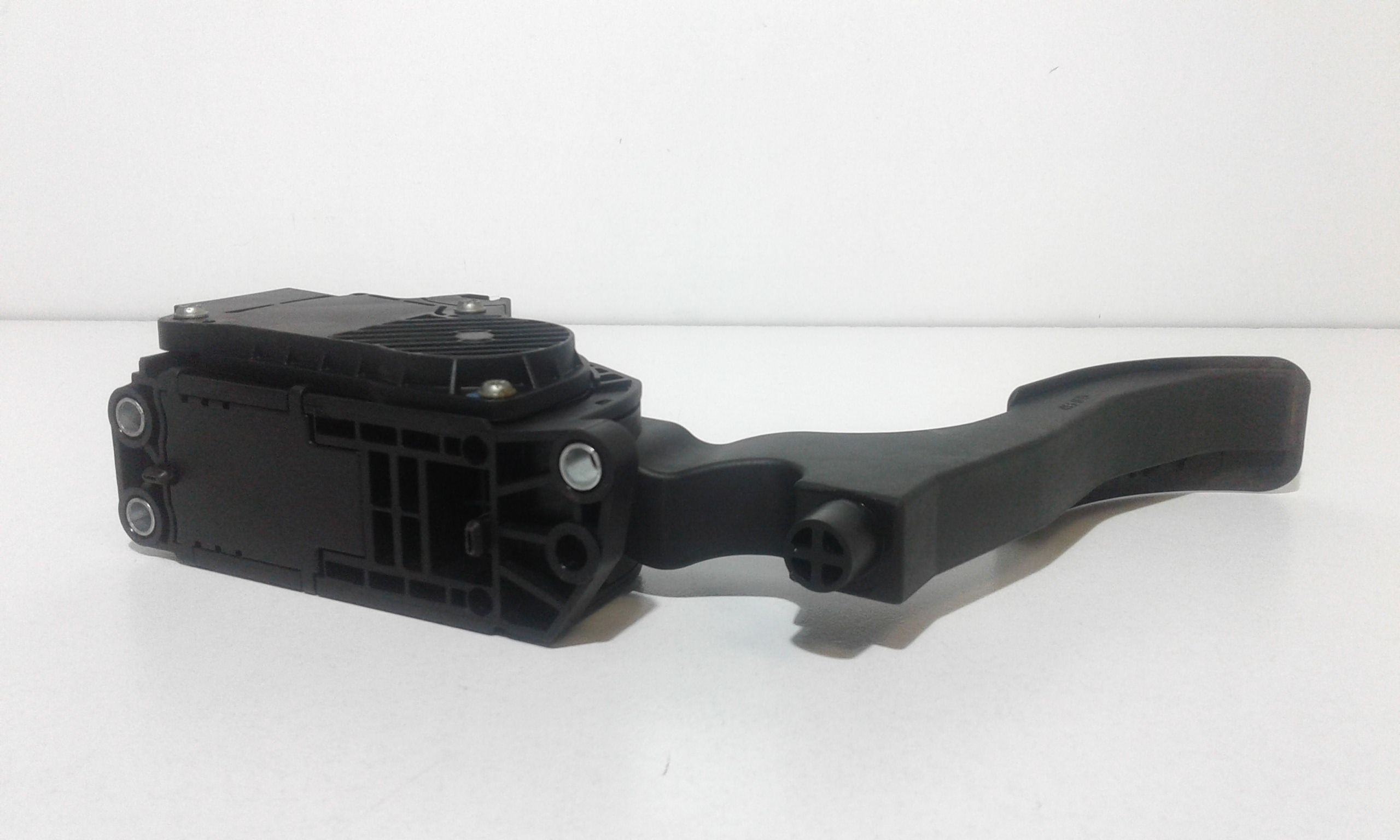 Pedale acceleratore VOLKSWAGEN Polo 4 Serie