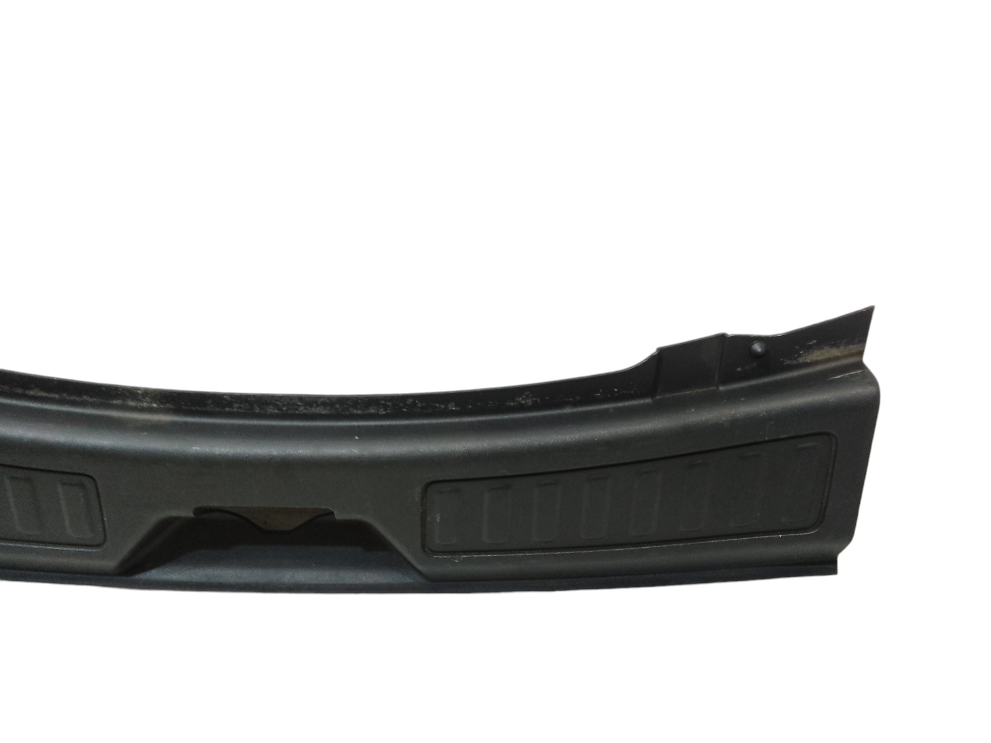 Modanatura batticofano per Land Rover Discovery Sport (2014 - 2018)