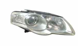 Faro anteriore Destro Passeggero per Volkswagen Passat Berlina 4 Serie (2005 - 2010)