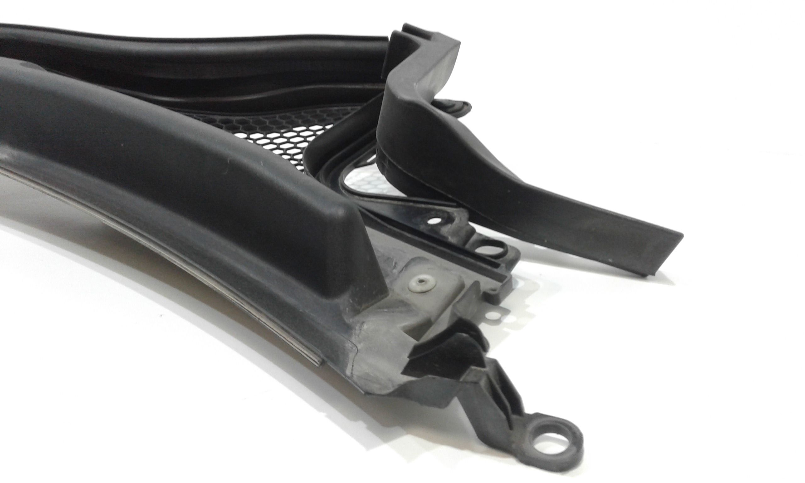 Griglia Gocciolatoio ant. ALFA ROMEO Stelvio serie