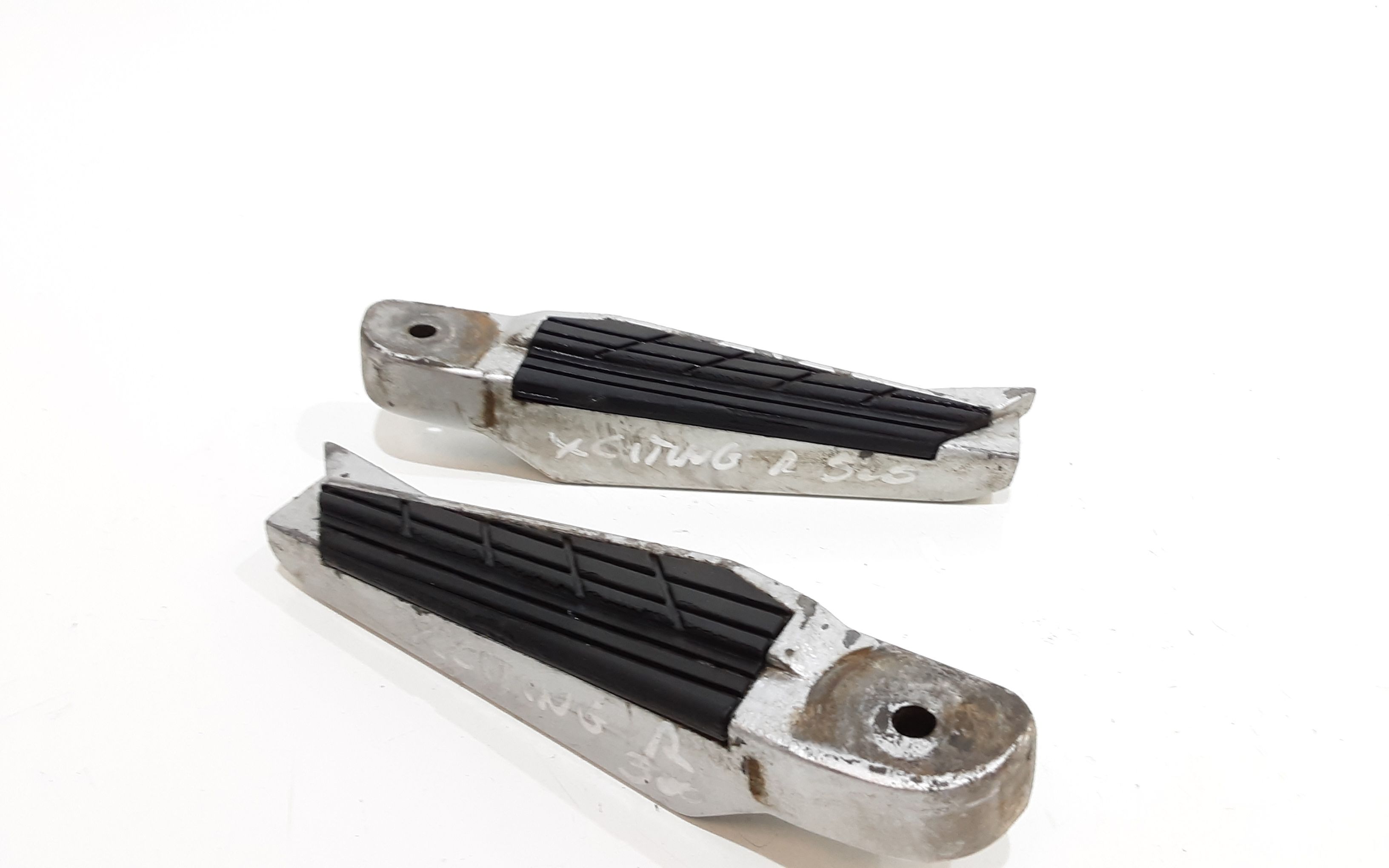 Coppia pedalini Kymco Xciting R 500cc (07>)