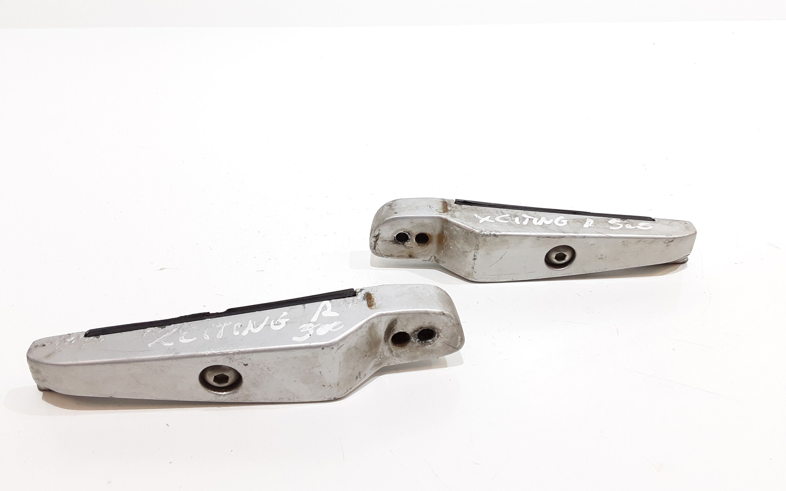 Coppia pedalini Kymco Xciting R 500cc (07>)