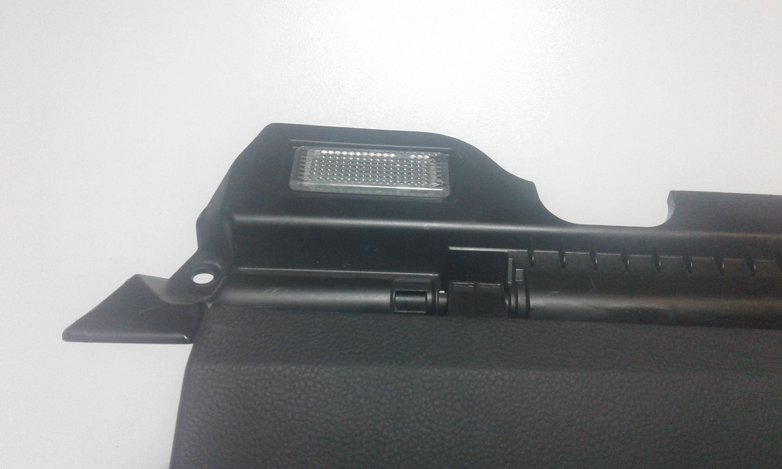 Cassetto porta oggetti VOLKSWAGEN Passat Variant 5 Serie