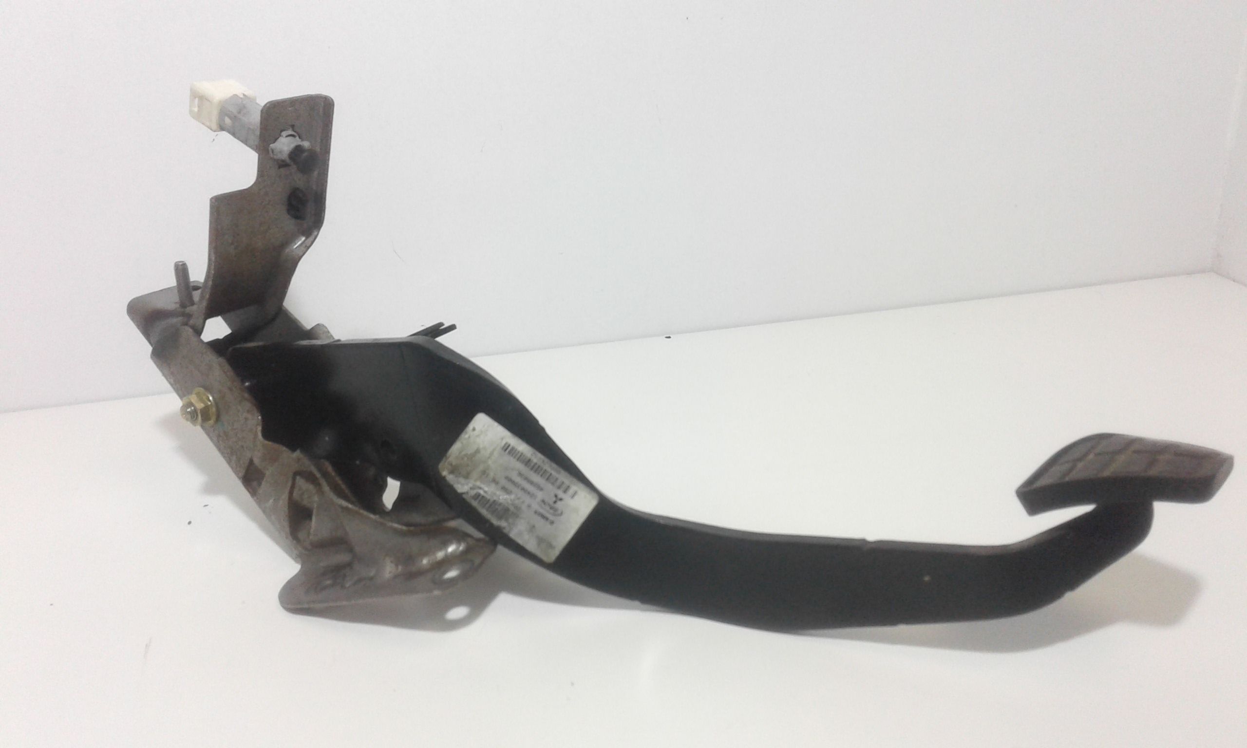 Pedale Freno MITSUBISHI Colt Cabrio