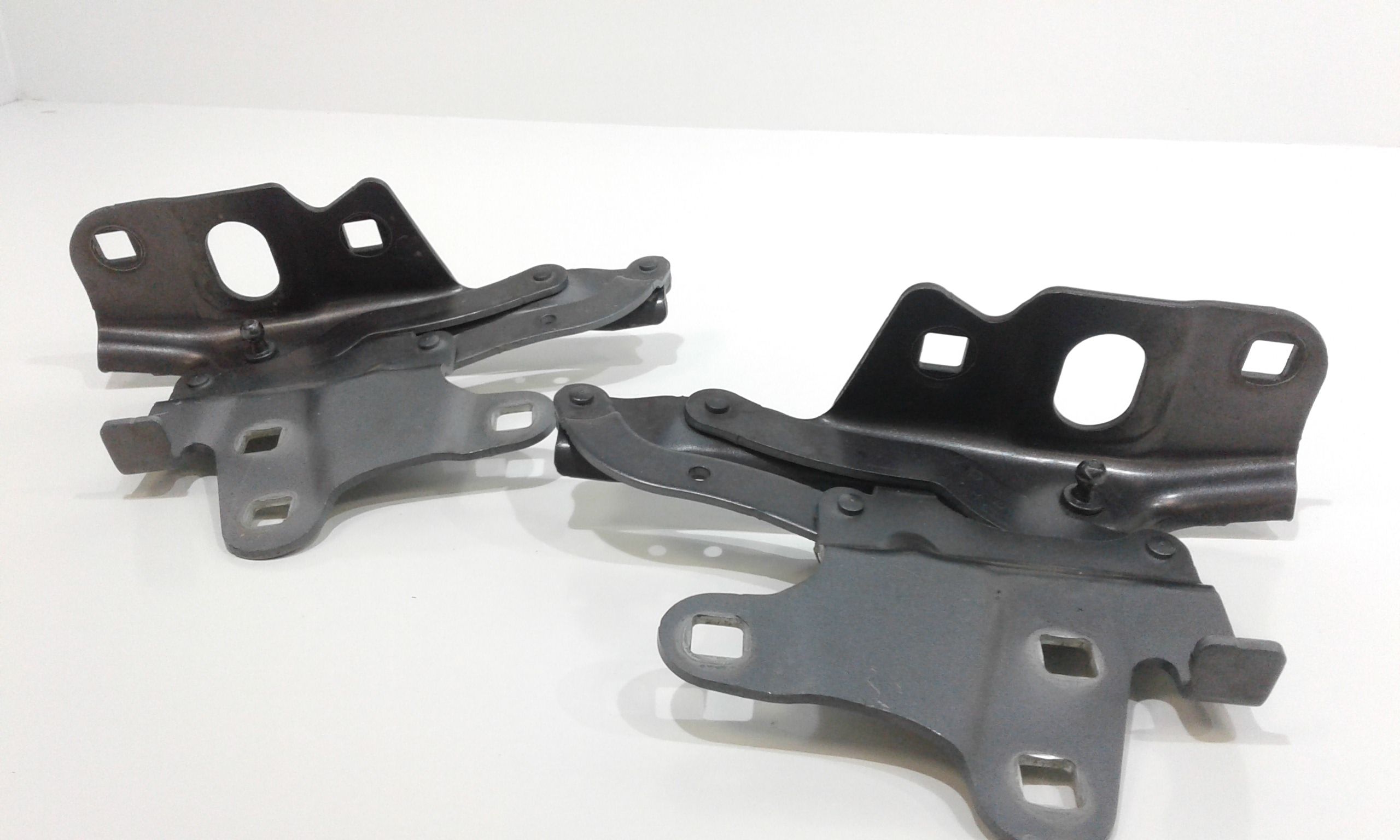 Cerniere cofano anteriore dx e sx ALFA ROMEO Stelvio serie