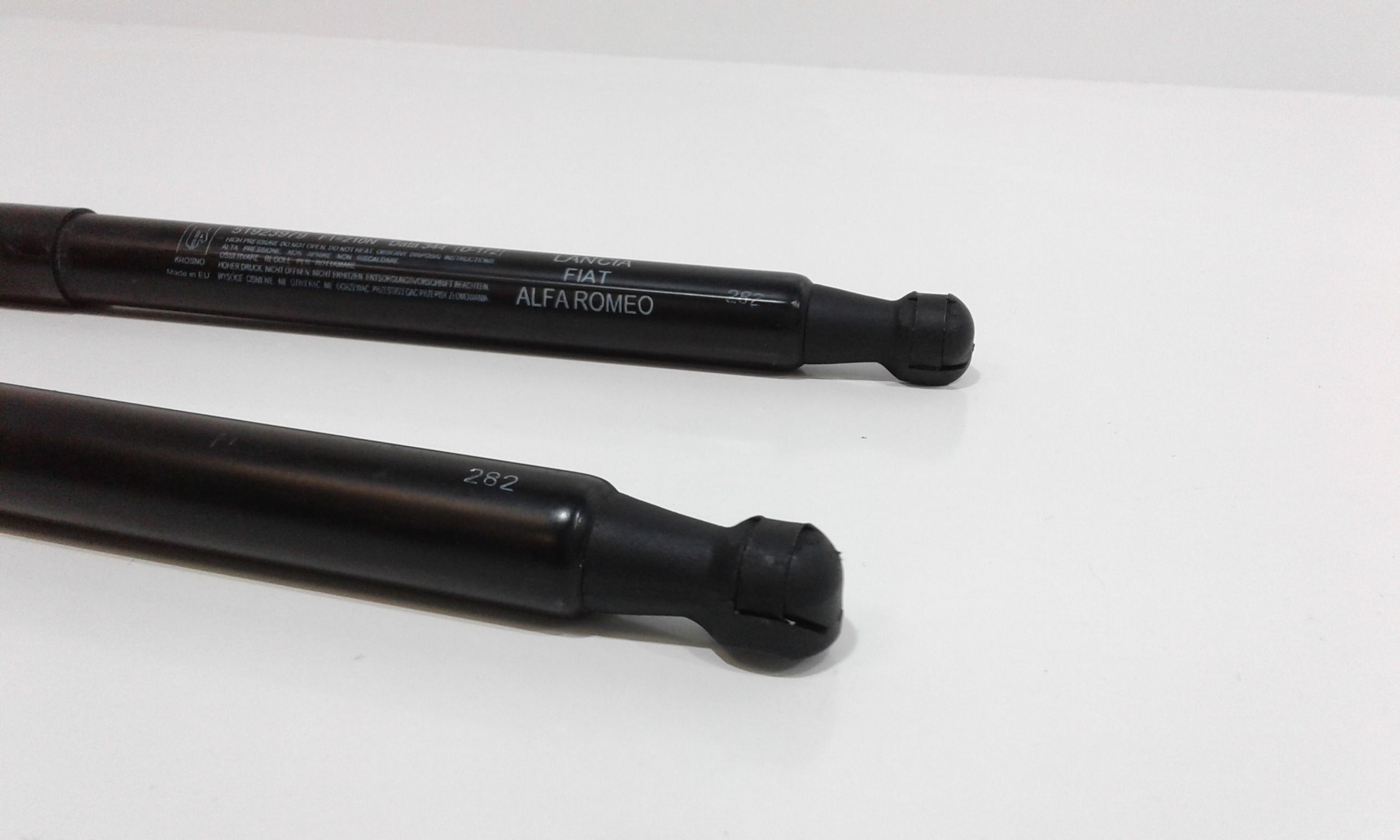 Pistoncini cofano ant FIAT 500 L 1  Serie