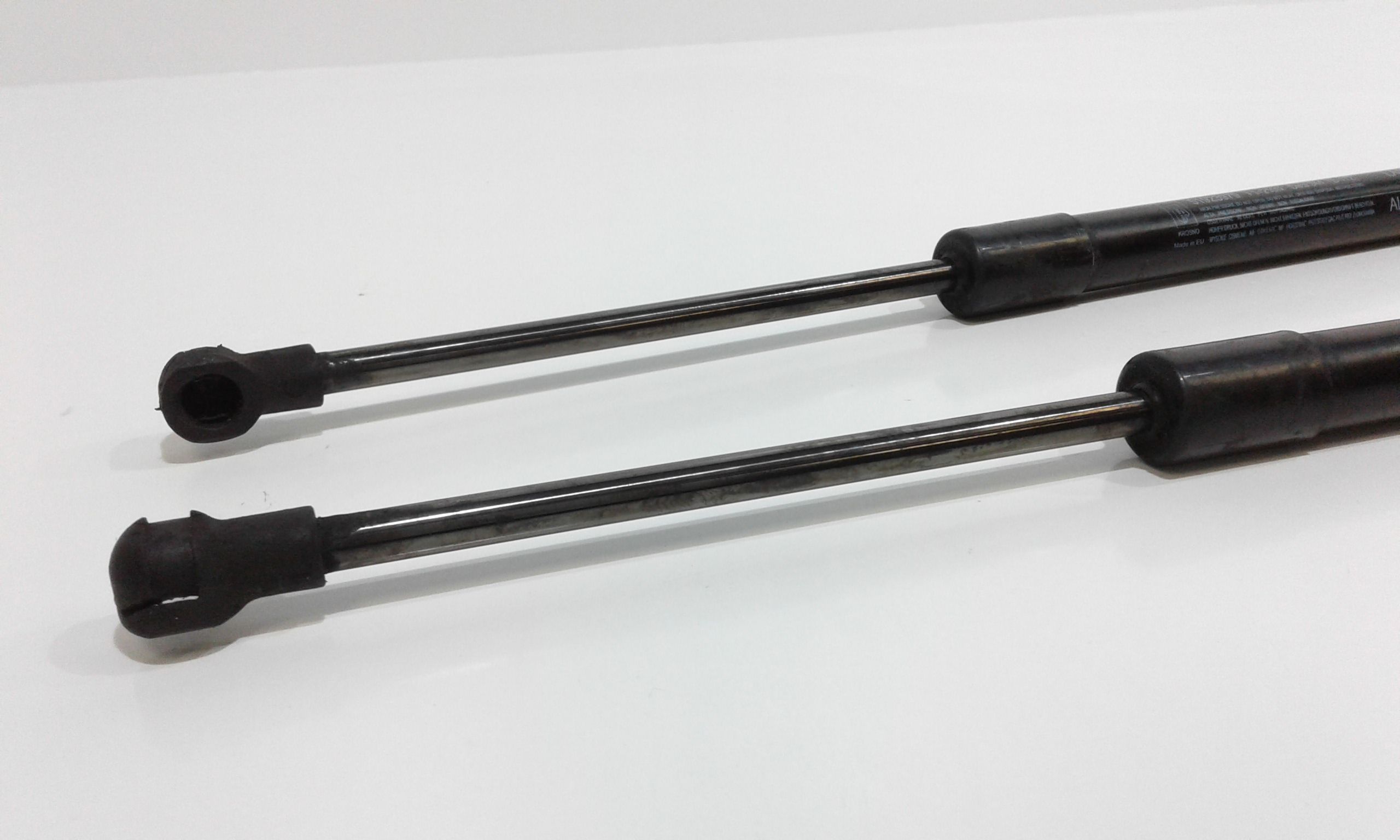 Pistoncini cofano ant FIAT 500 L 1  Serie