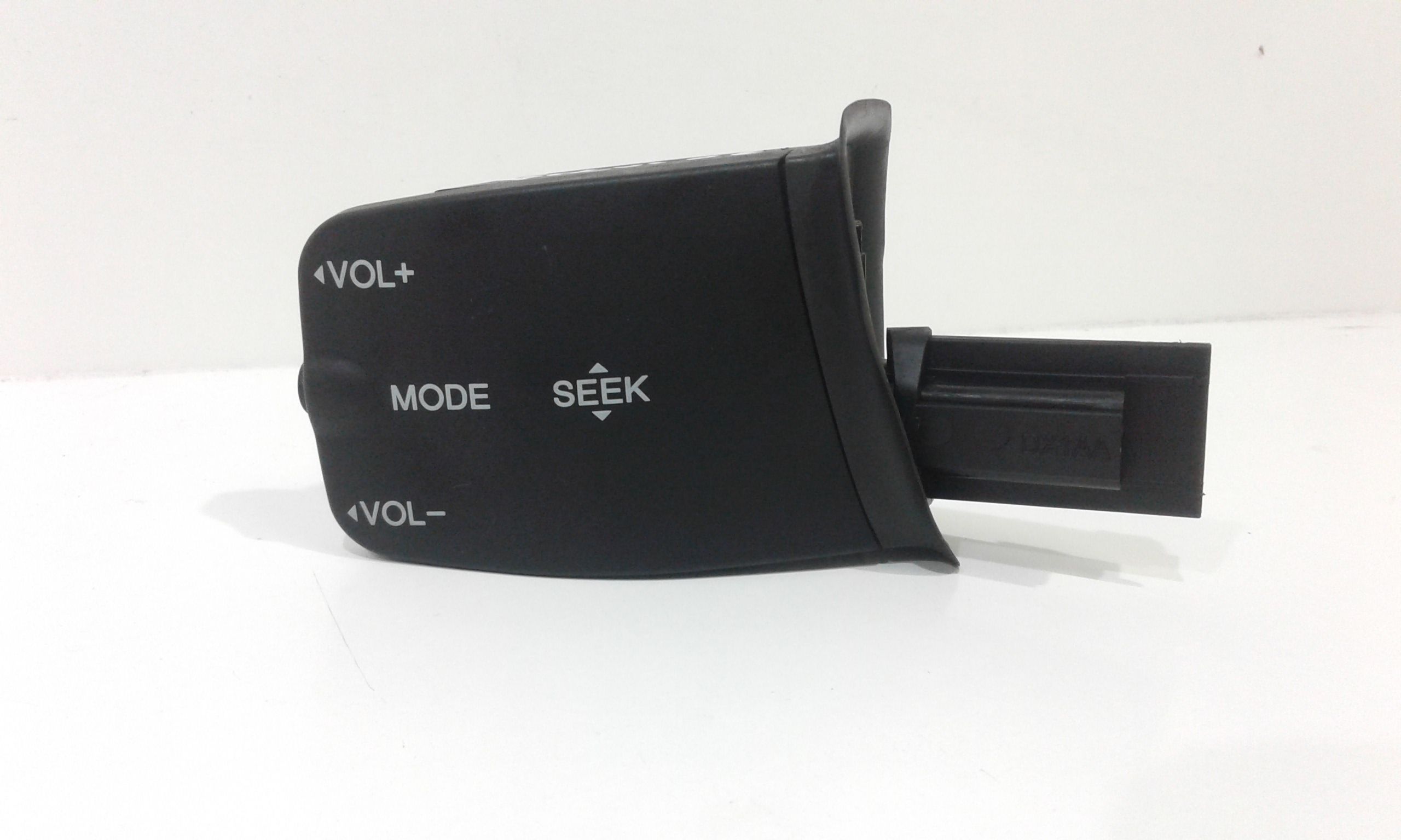 Leva comandi autoradio FORD Focus S. Wagon 3 Serie