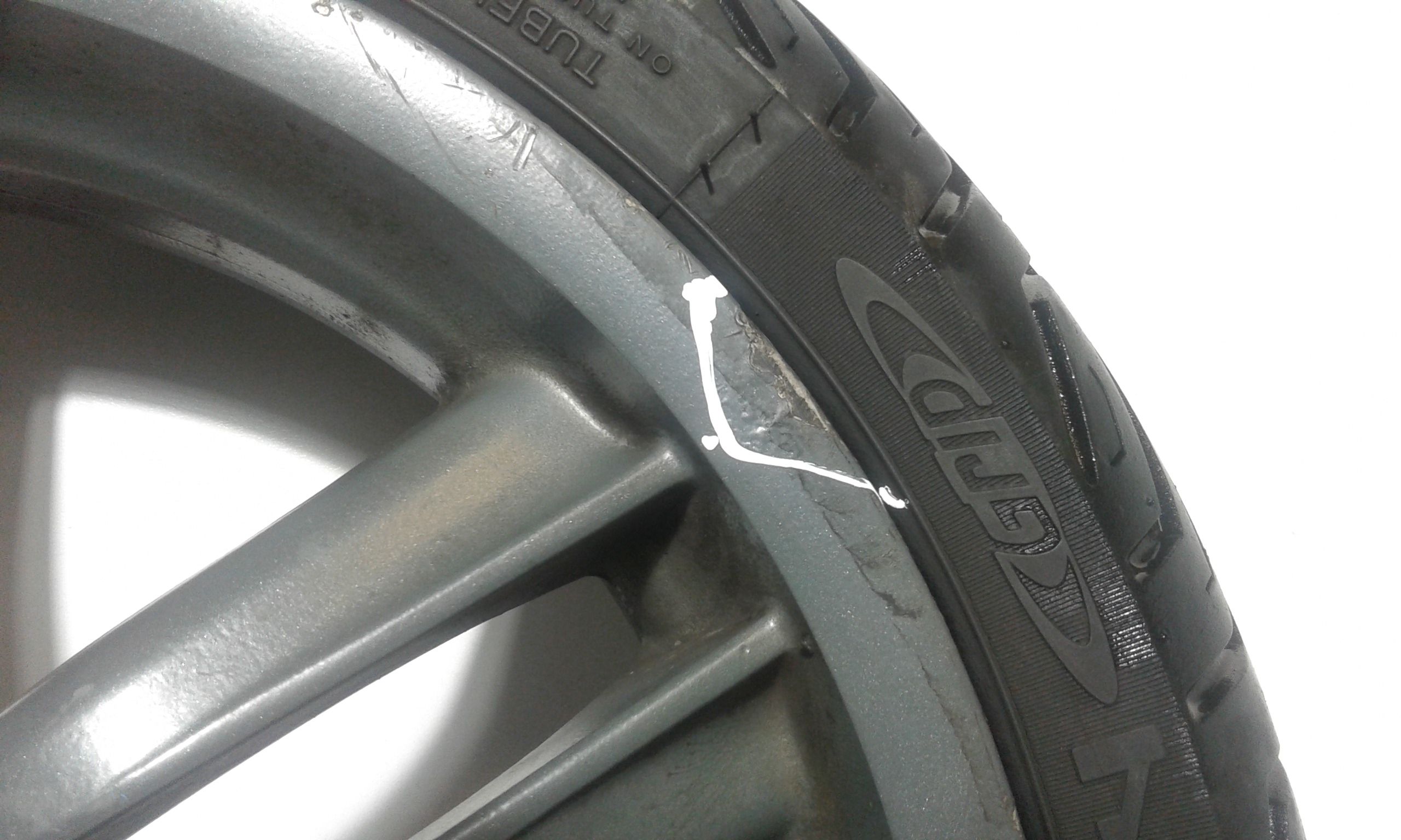 Ruota anteriore PIAGGIO MP 3 300 cc