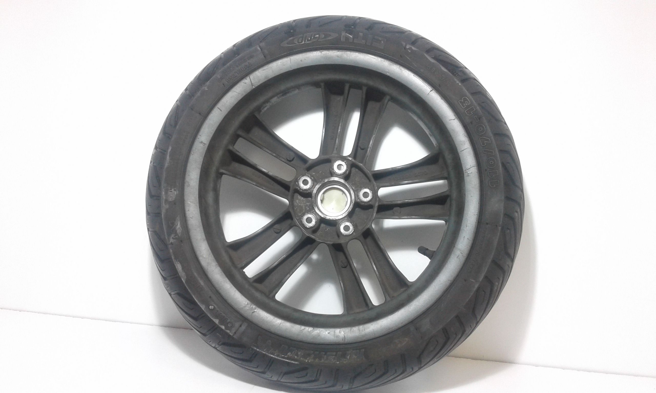 Ruota anteriore PIAGGIO MP 3 300 cc