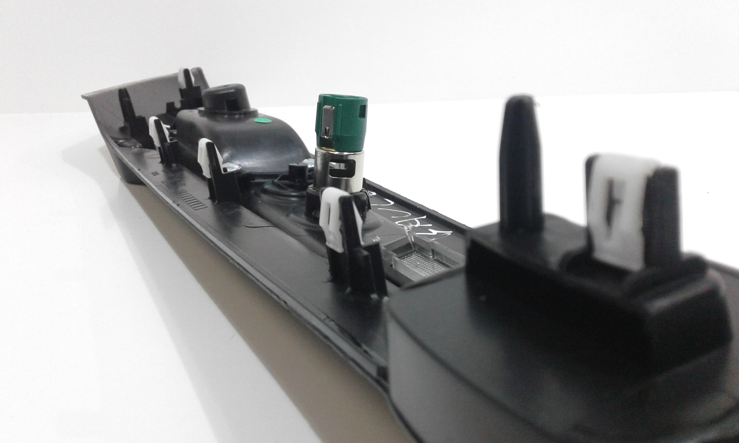 Maniglia posteriore baule apertura sediolini SX ALFA ROMEO Stelvio serie