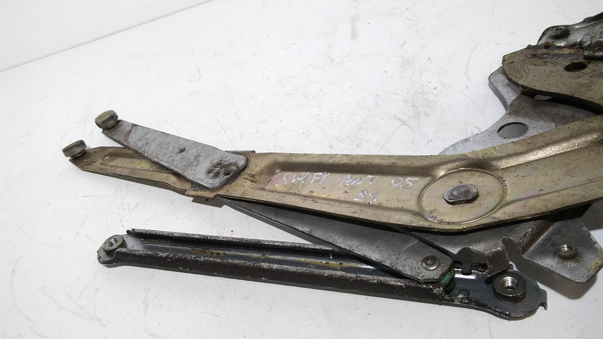 Cremagliera anteriore sinistra Guida SUZUKI Swift 4 Serie