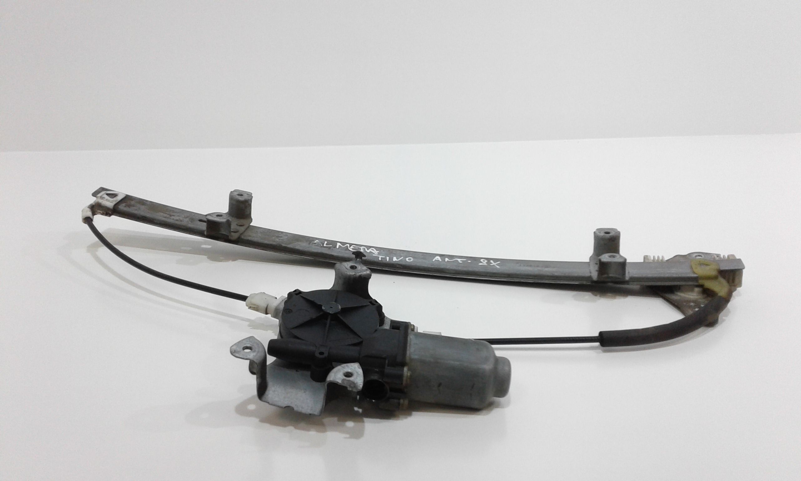 Cremagliera anteriore sinistra Guida NISSAN Almera Tino