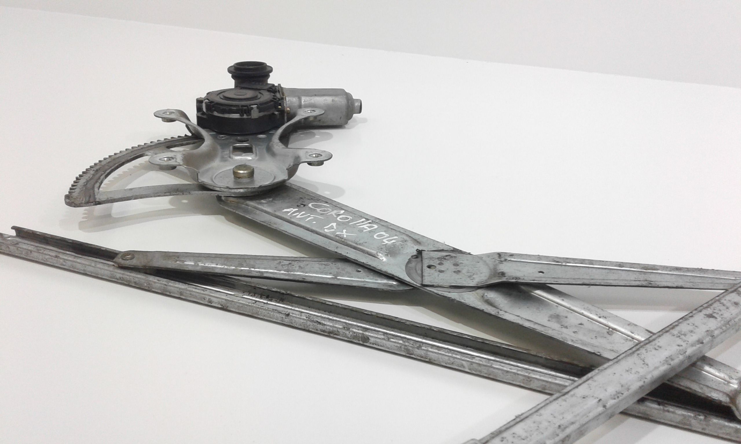 Cremagliera anteriore destra passeggero TOYOTA Corolla Berlina 3 Serie 3-5P