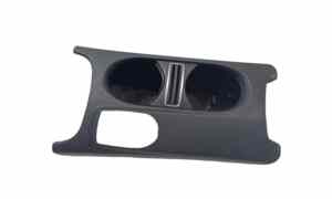 Porta bicchiere per Mercedes Cla (w117) (2012-) (2012 - In produzione)