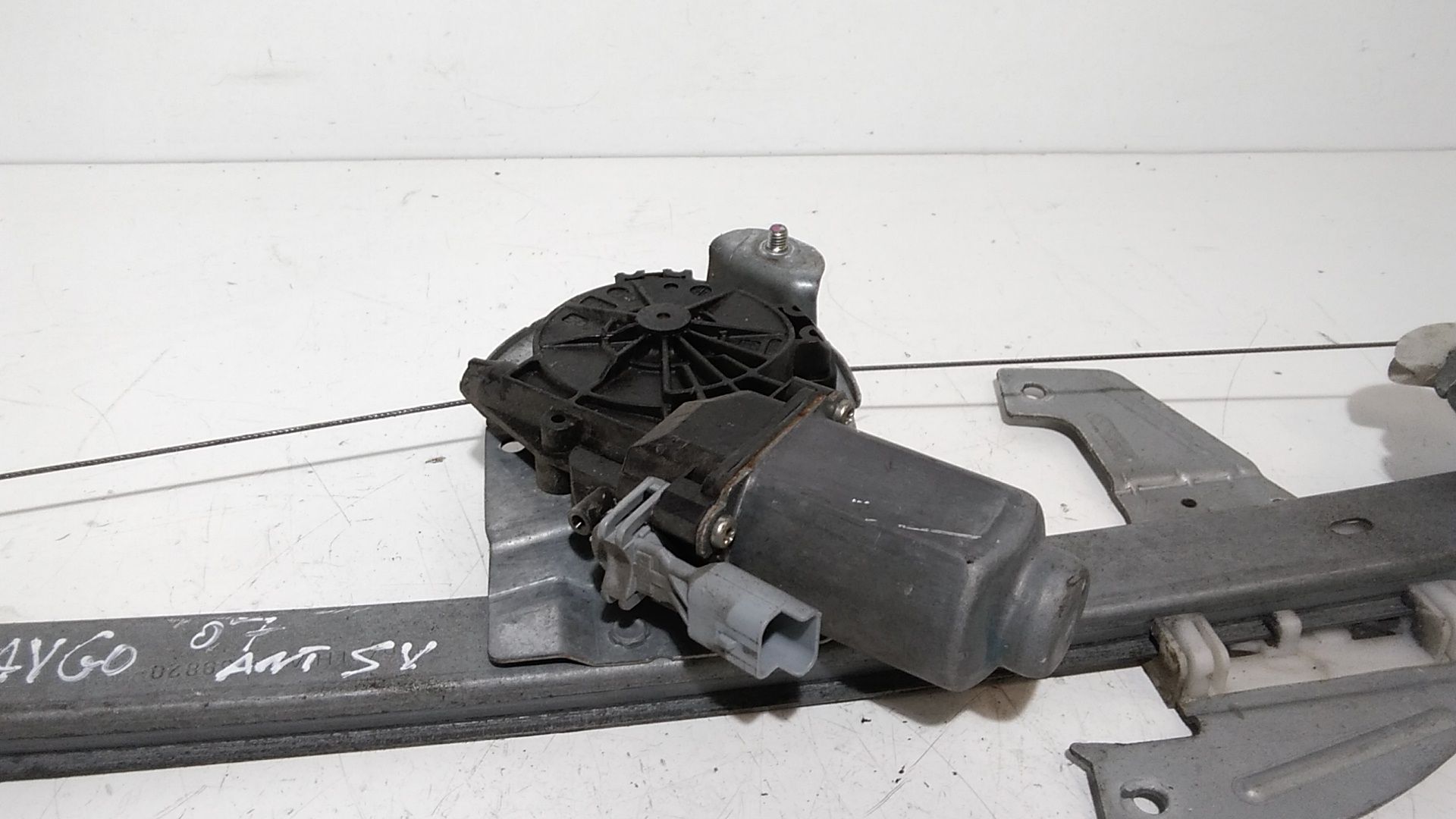 Cremagliera anteriore sinistra Guida TOYOTA Aygo 1 Serie