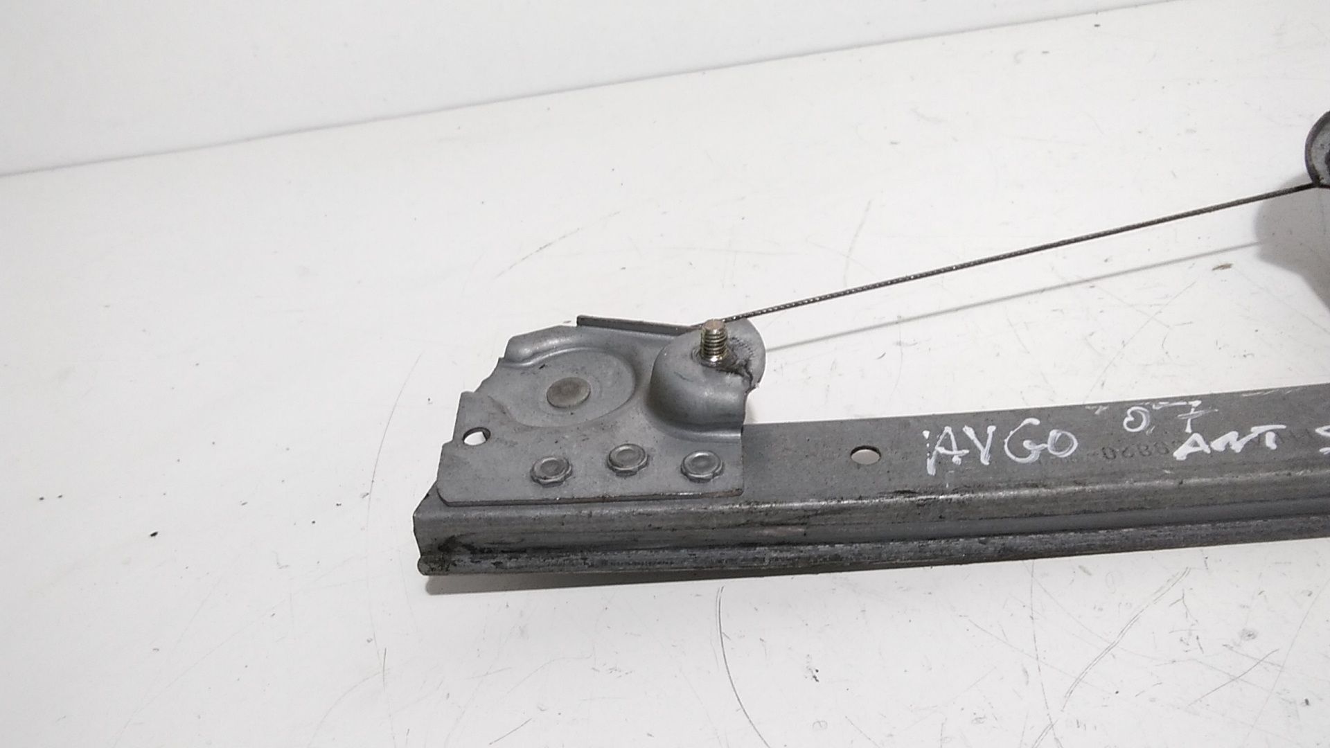 Cremagliera anteriore sinistra Guida TOYOTA Aygo 1 Serie