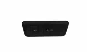 Pulsante apertura portellone posteriore per Land Rover Range Rover Evoque Serie (18>) (2018 - In produzione)