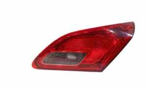 Stop Posteriore Destro Integrato nel Portello per Opel Astra J (2009 - In produzione)
