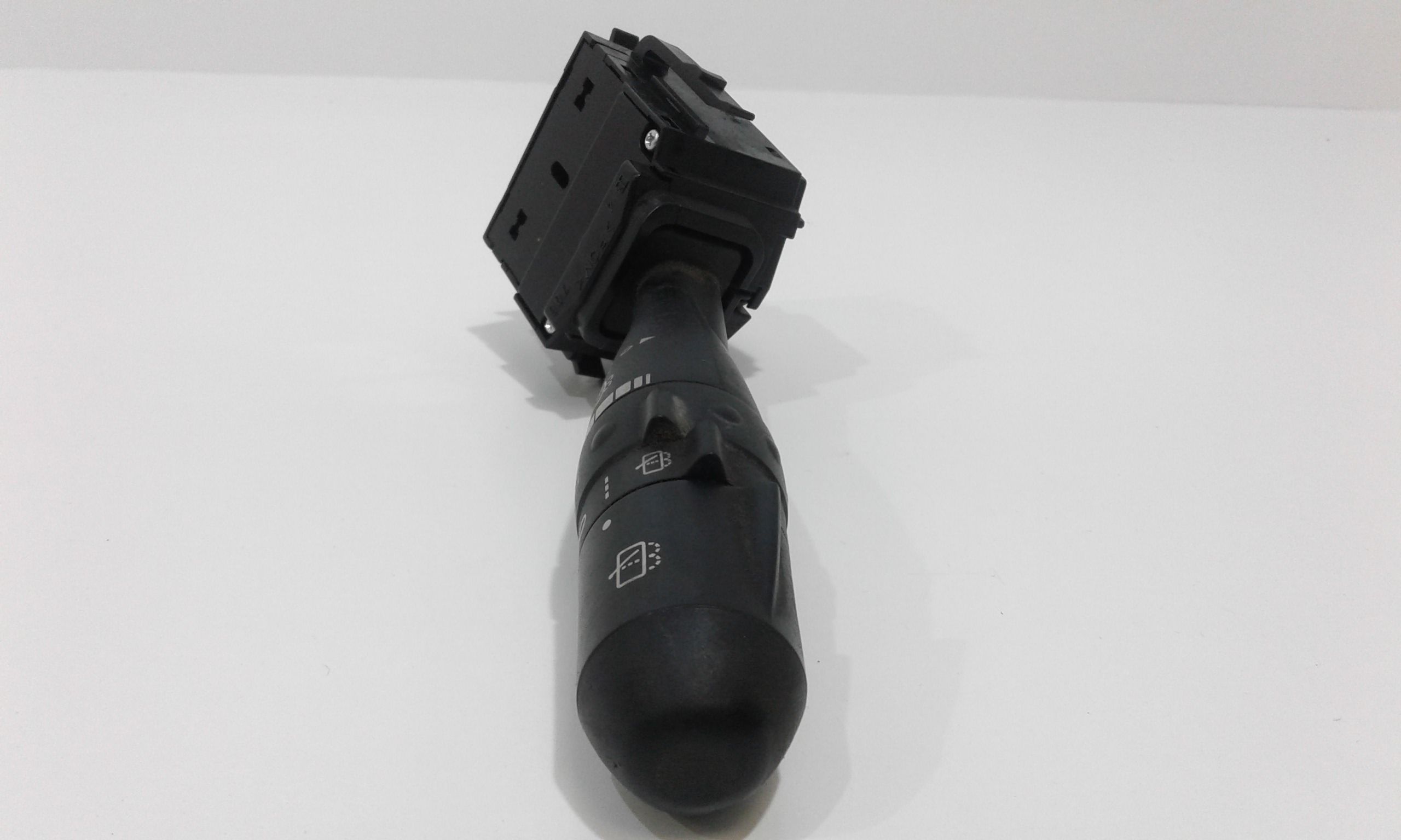 Devioluci MITSUBISHI Colt Serie 5P