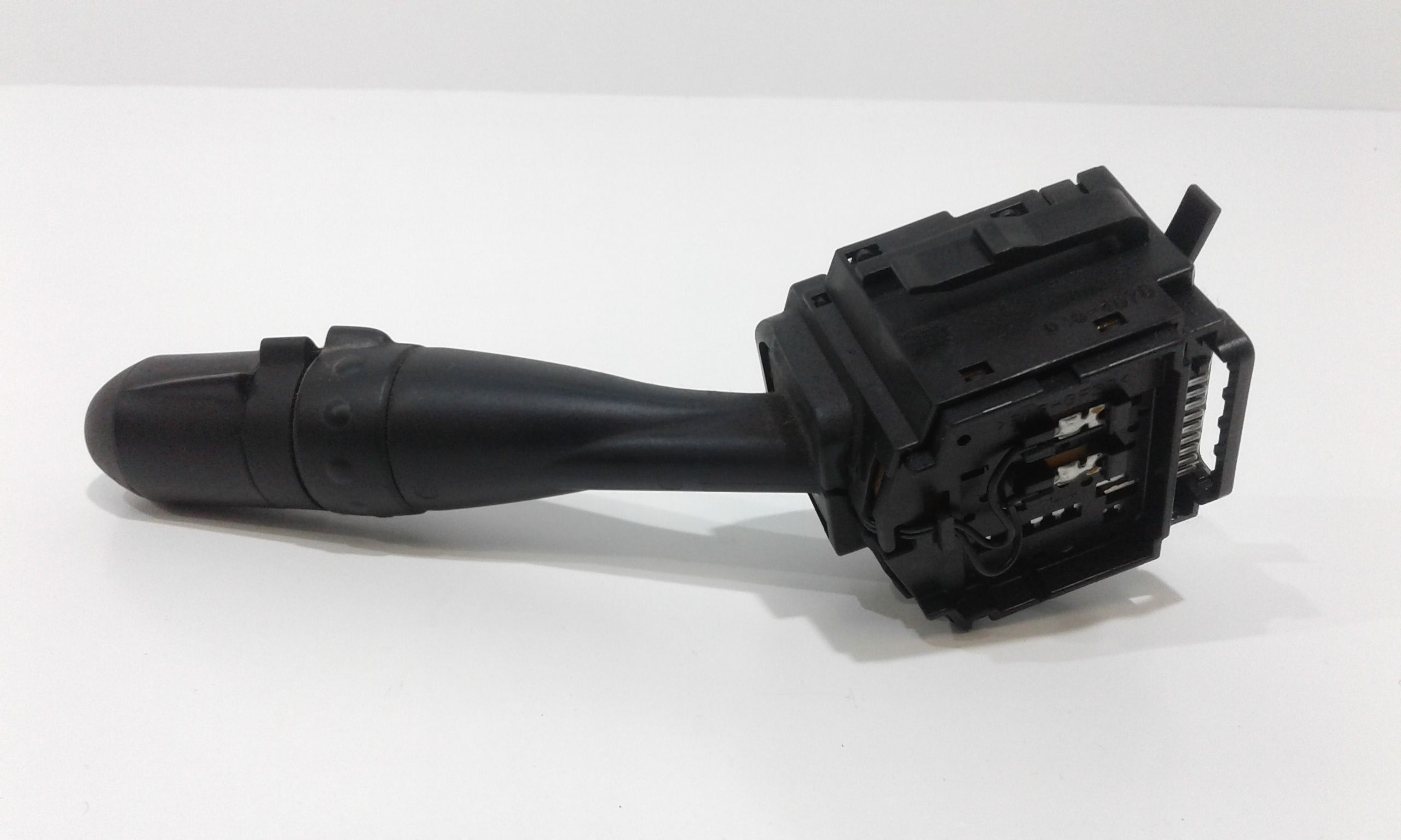 Devioluci MITSUBISHI Colt Serie 5P