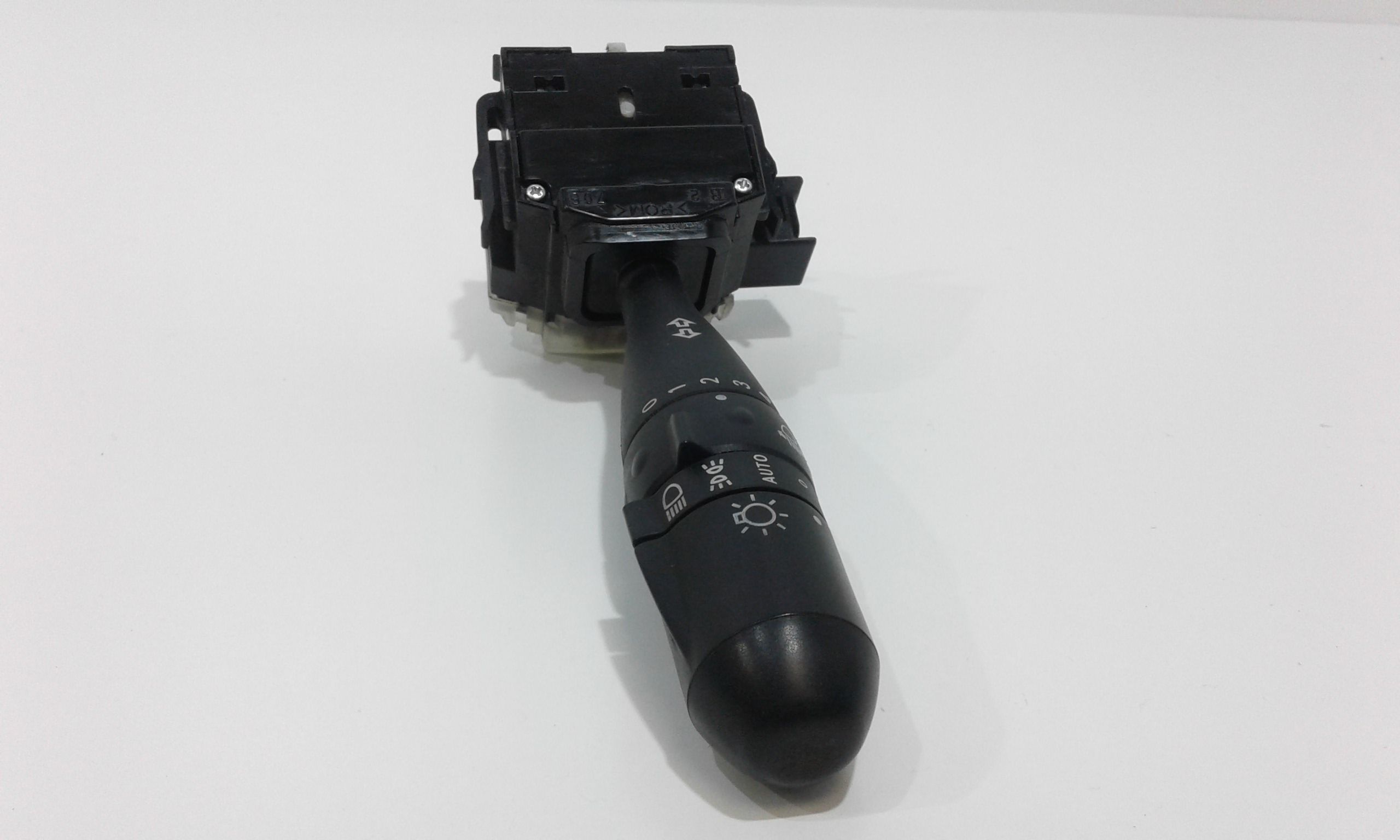 Devioluci MITSUBISHI Colt Serie 5P