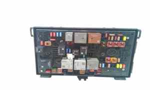 Scatola porta fusibili per Opel Astra J (2009 - In produzione)