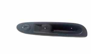 Pulsantiera Anteriore Destra Passeggero per Renault Clio Serie (01>05) (2001 - 2005)