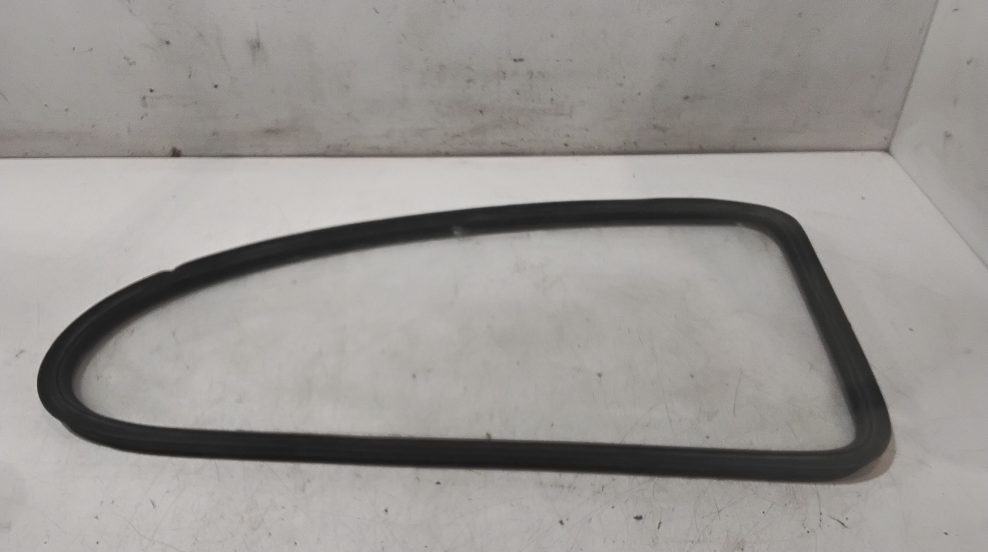 Vetro fisso posteriore SX guida per Volkswagen Maggiolone Serie (1938 - 1996)